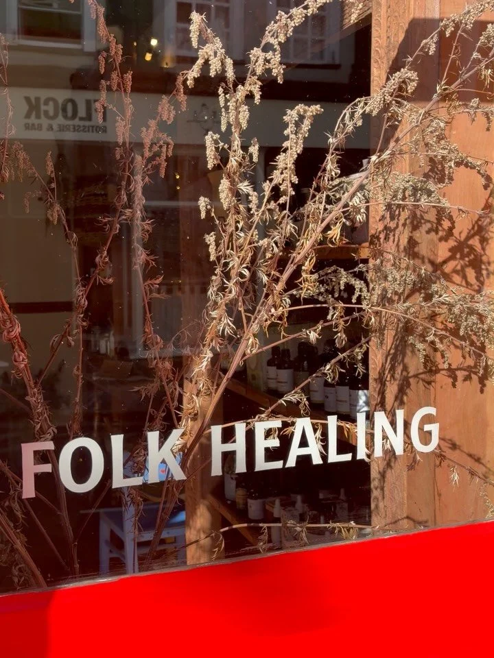 I&rsquo;m very excited to be joining @hearth.herbal to share herbal medicine with the Totnes community 🌿💚🌿

I had such a lovely day talking all things herbs and meeting so many lovely folk today 🌿💚🌿

As a medical herbalist I&rsquo;ll be providi