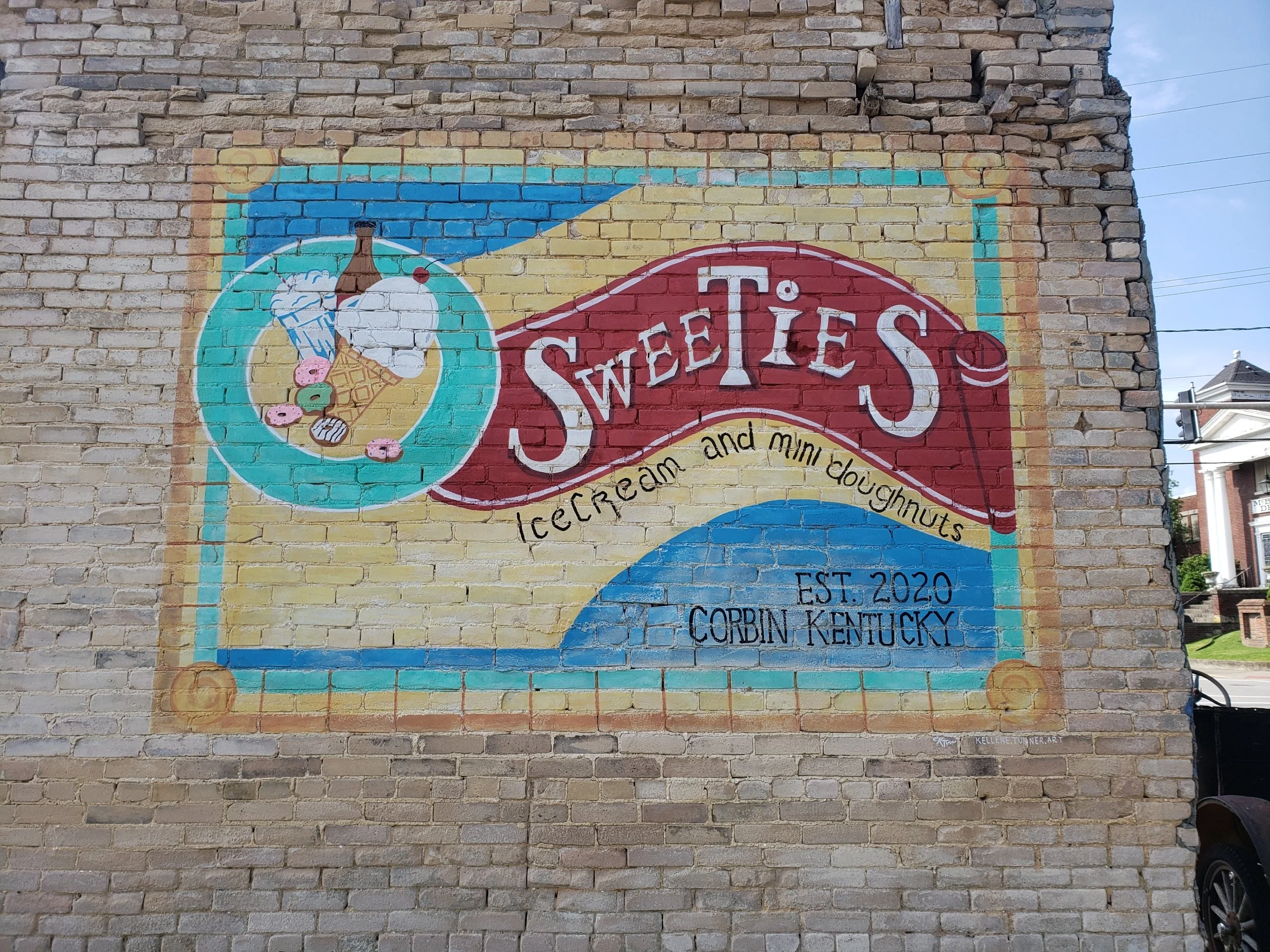 KTurner 2020 Sweeties Vintage Mural, Corbin, KY (wall no longer exists)