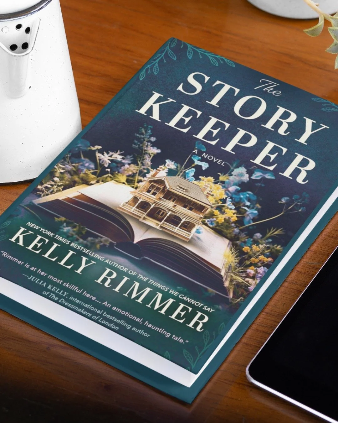 I know it&rsquo;s still a little while before North American readers can get their hands on THE STORY KEEPER&hellip; but trust me when I say, it&rsquo;ll be worth the wait. 💛

This story is one of my favourites&mdash;a gothic, emotional, multi-gener