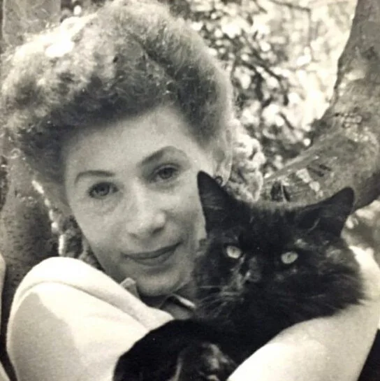 tina-obit-pic-sq.jpg