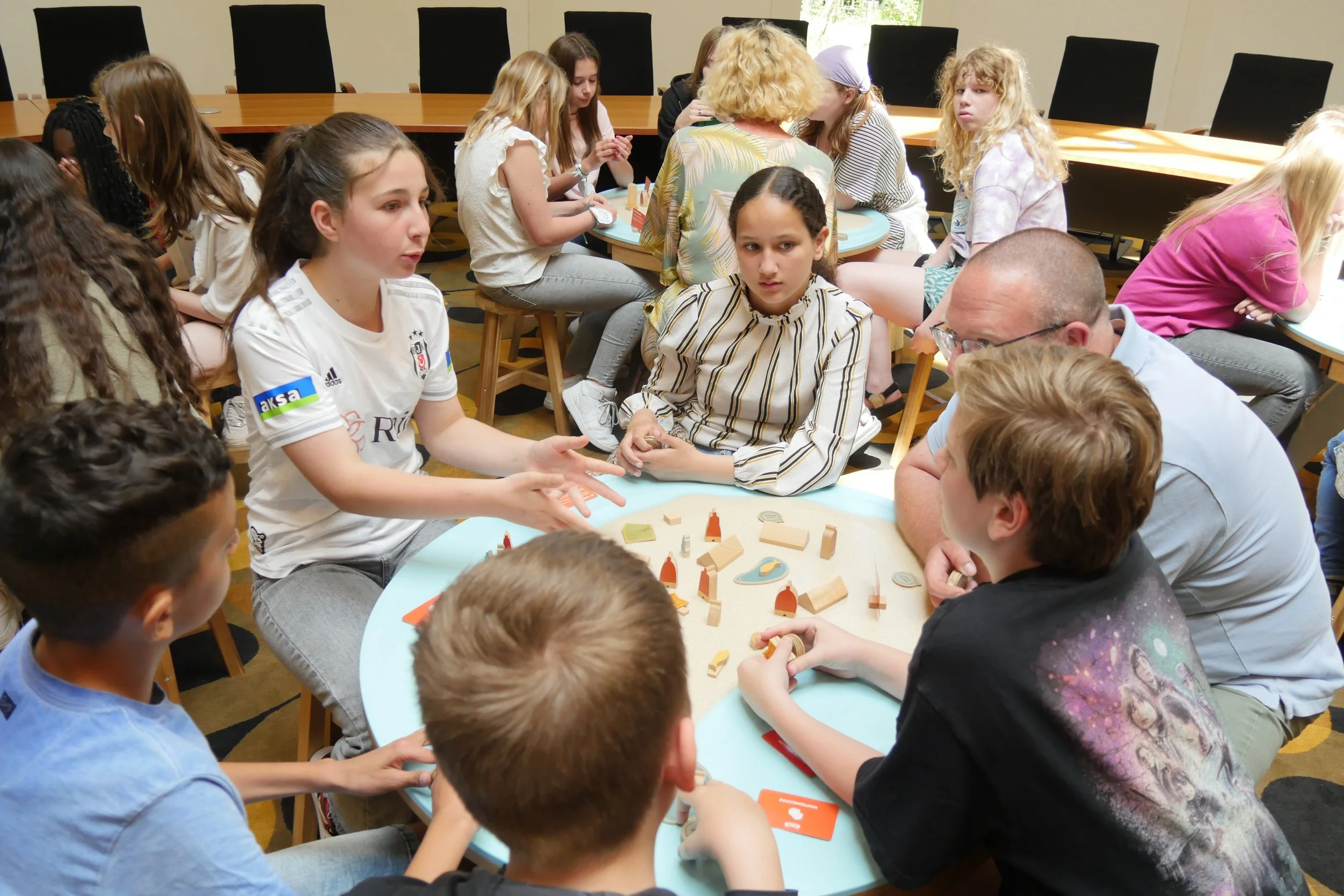 230605 Terra Nova Minimaatschappij Juniorcollege Halderberge.JPG