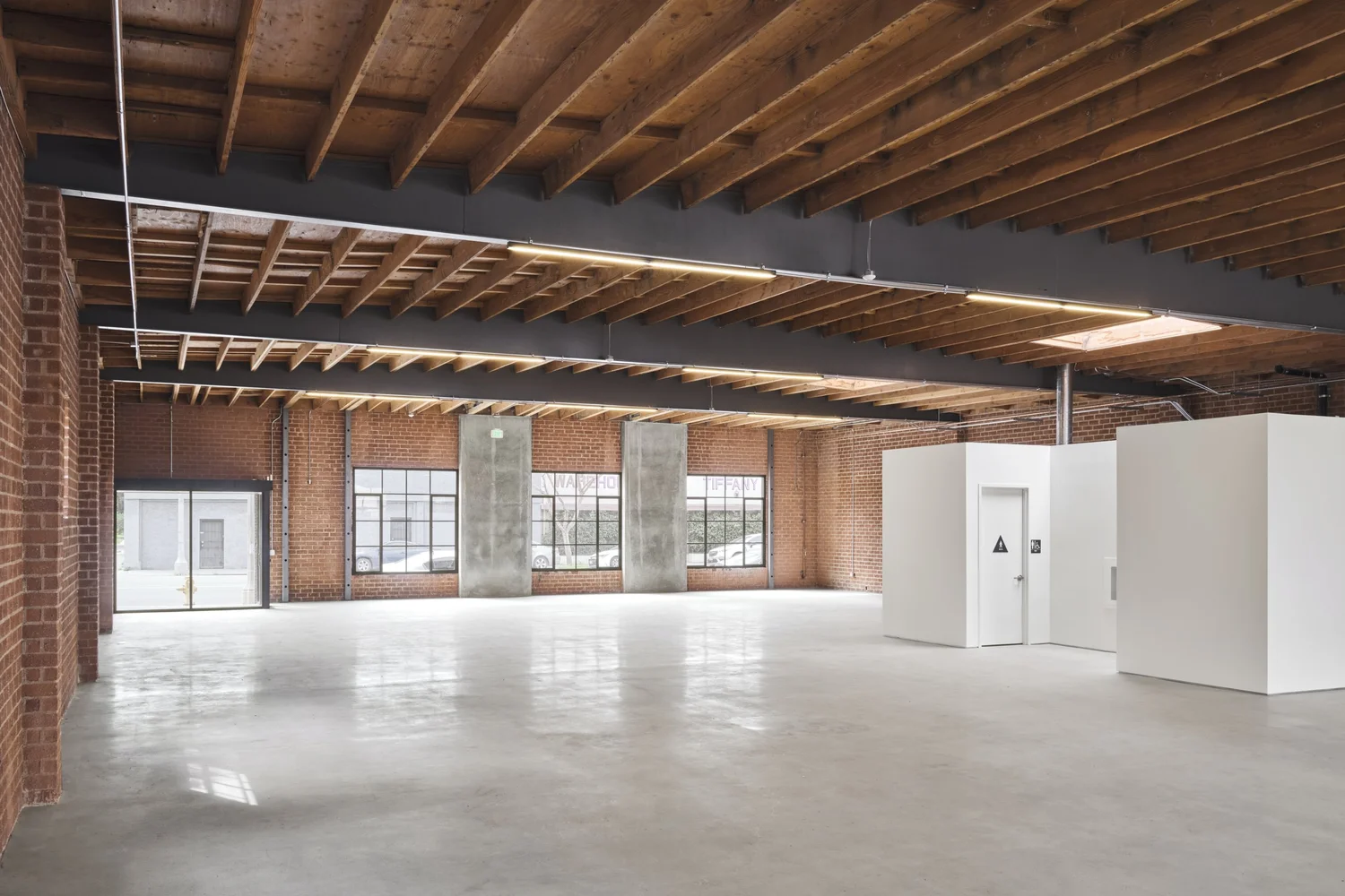 4005 W Jefferson