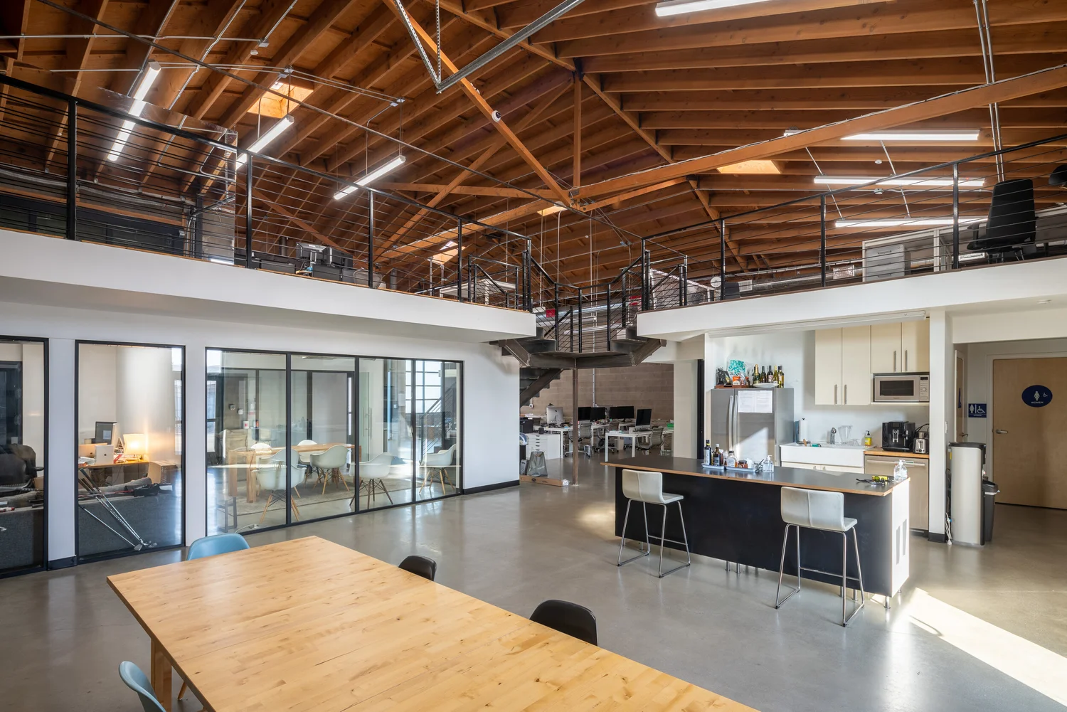 4406 W Jefferson