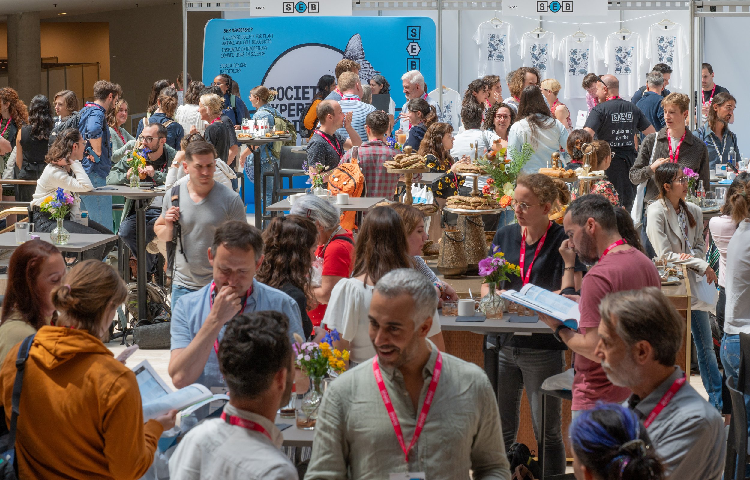 Beyond the Podium: Why Your Conference Needs Lifestyle Shots, Not Just "Guy at a Mic" Photos