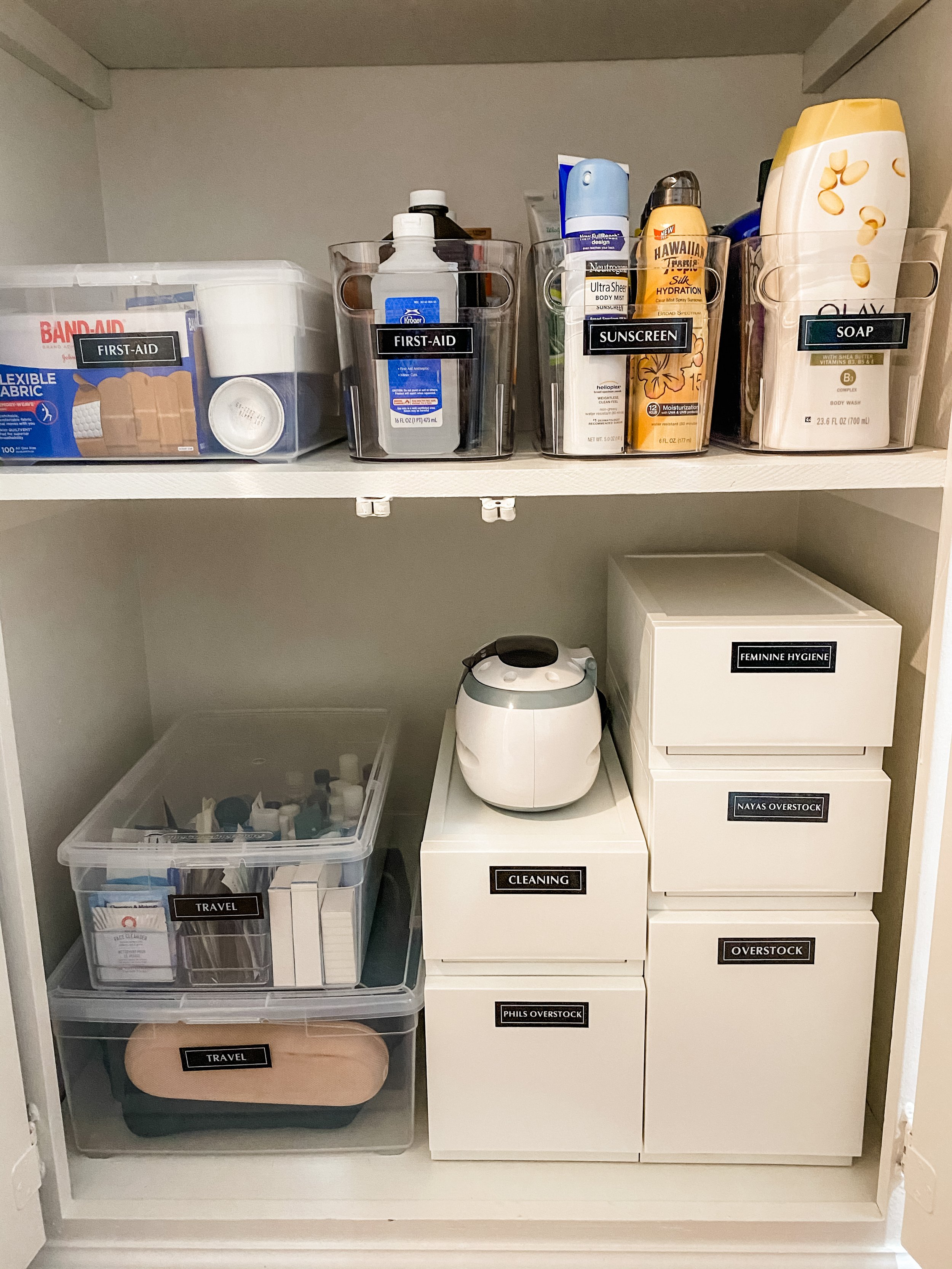 7 Bathroom Storage Products Everyone Needs, RíOrganize