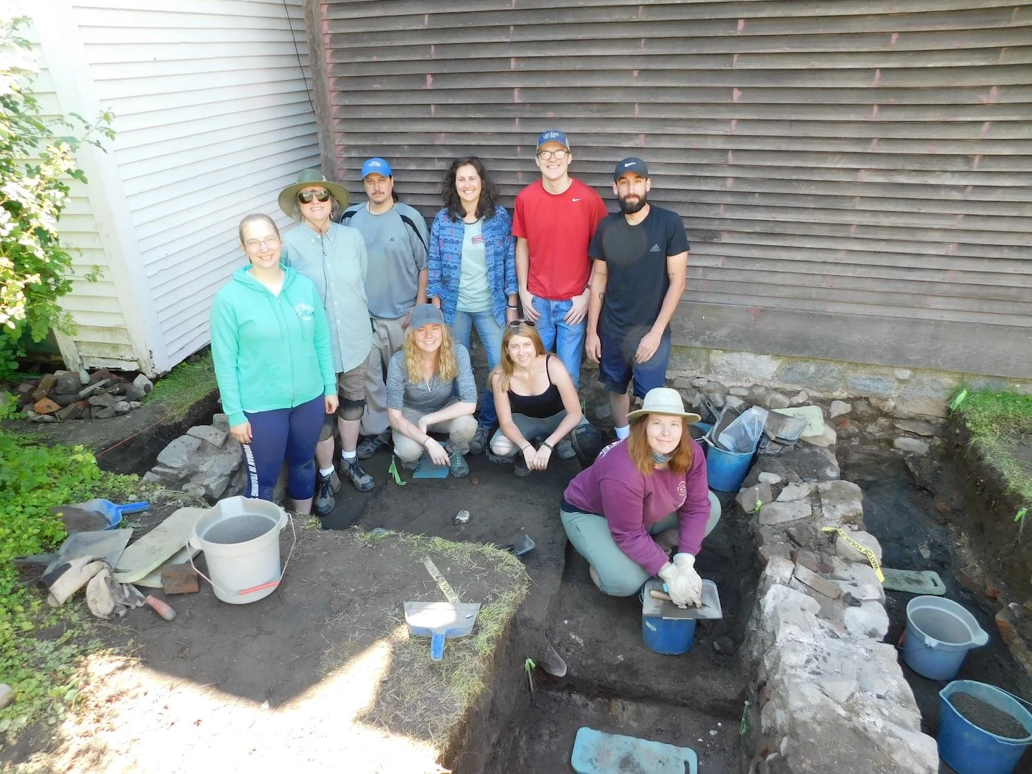 2019 excavation team at Sherburne House.jpeg