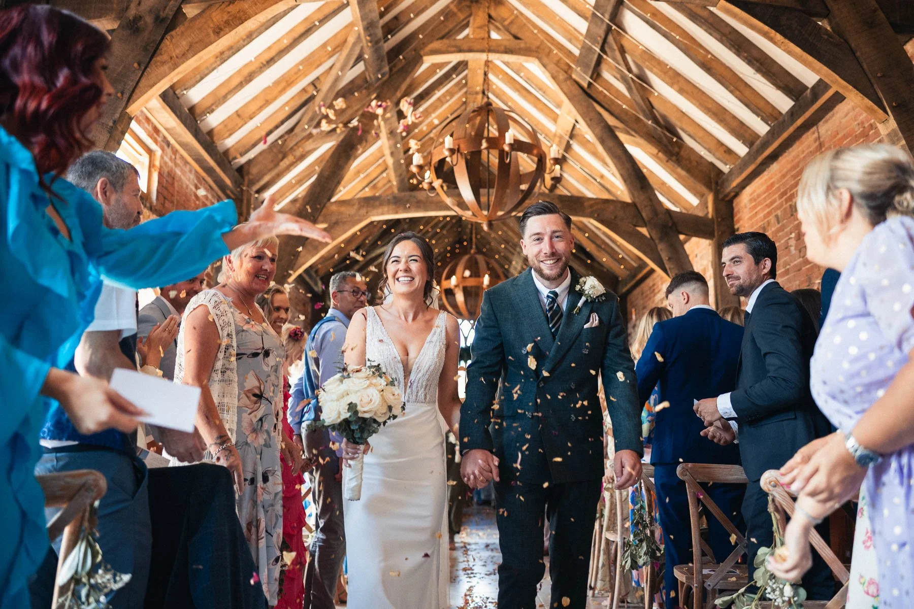 grangefields wedding photography -confetti shot