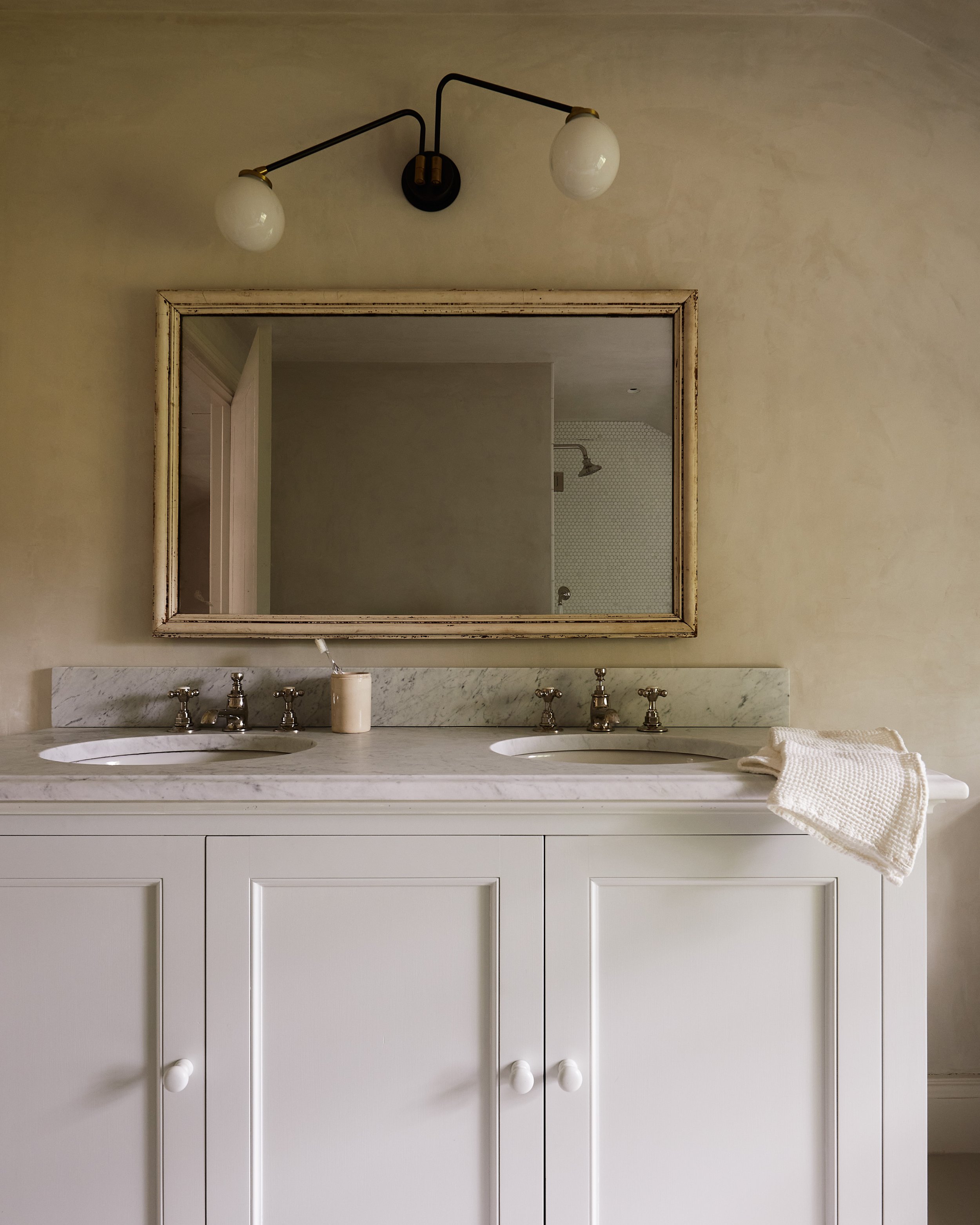 20230919_KateJordan_Photographer_CarolNeiley_PamelaDuncanSilver_MaisonCollab_37441 copyRT.jpg