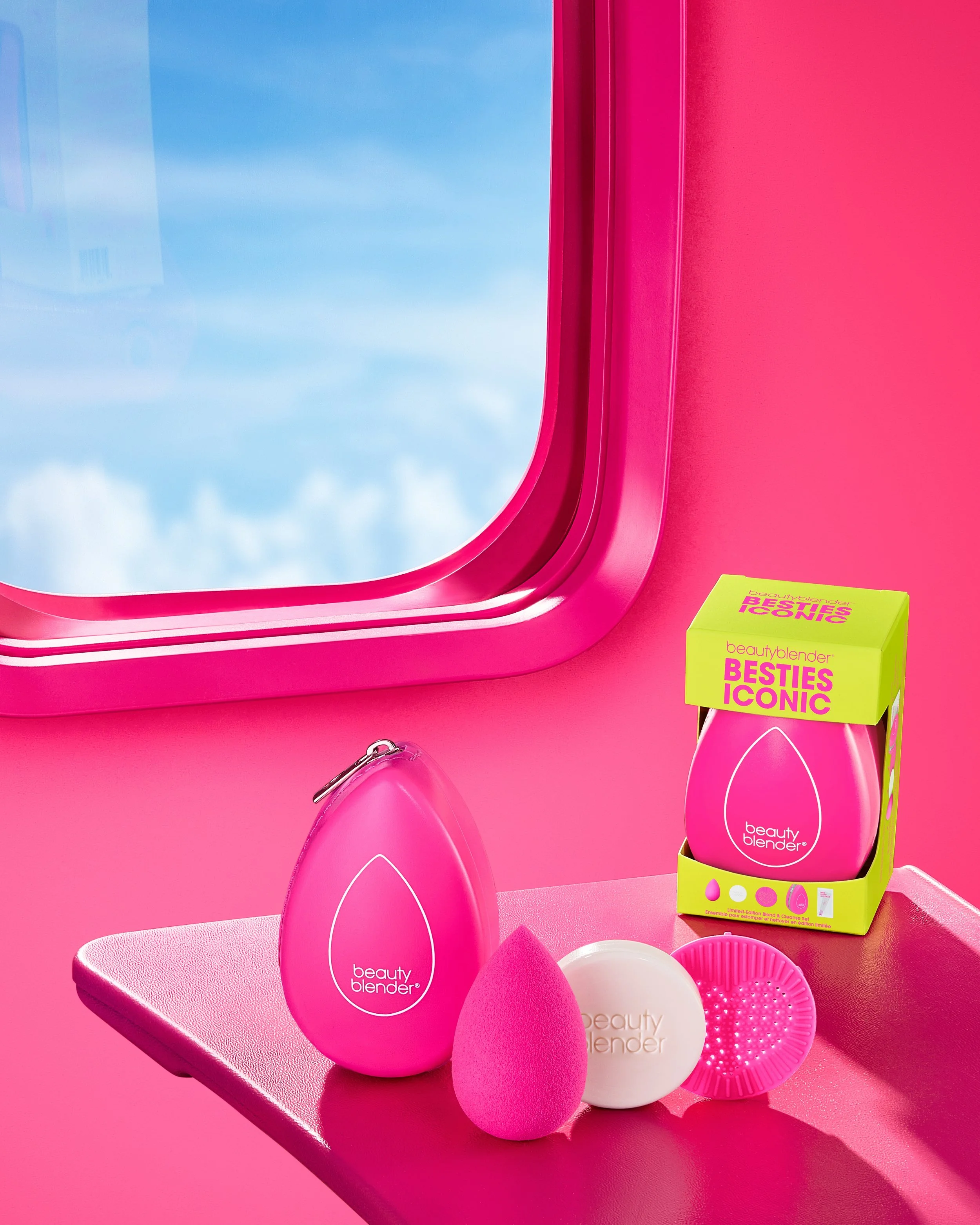 BeautyBlender_FR_2023_BestiesIconic_41368_International_No_Packette.jpeg