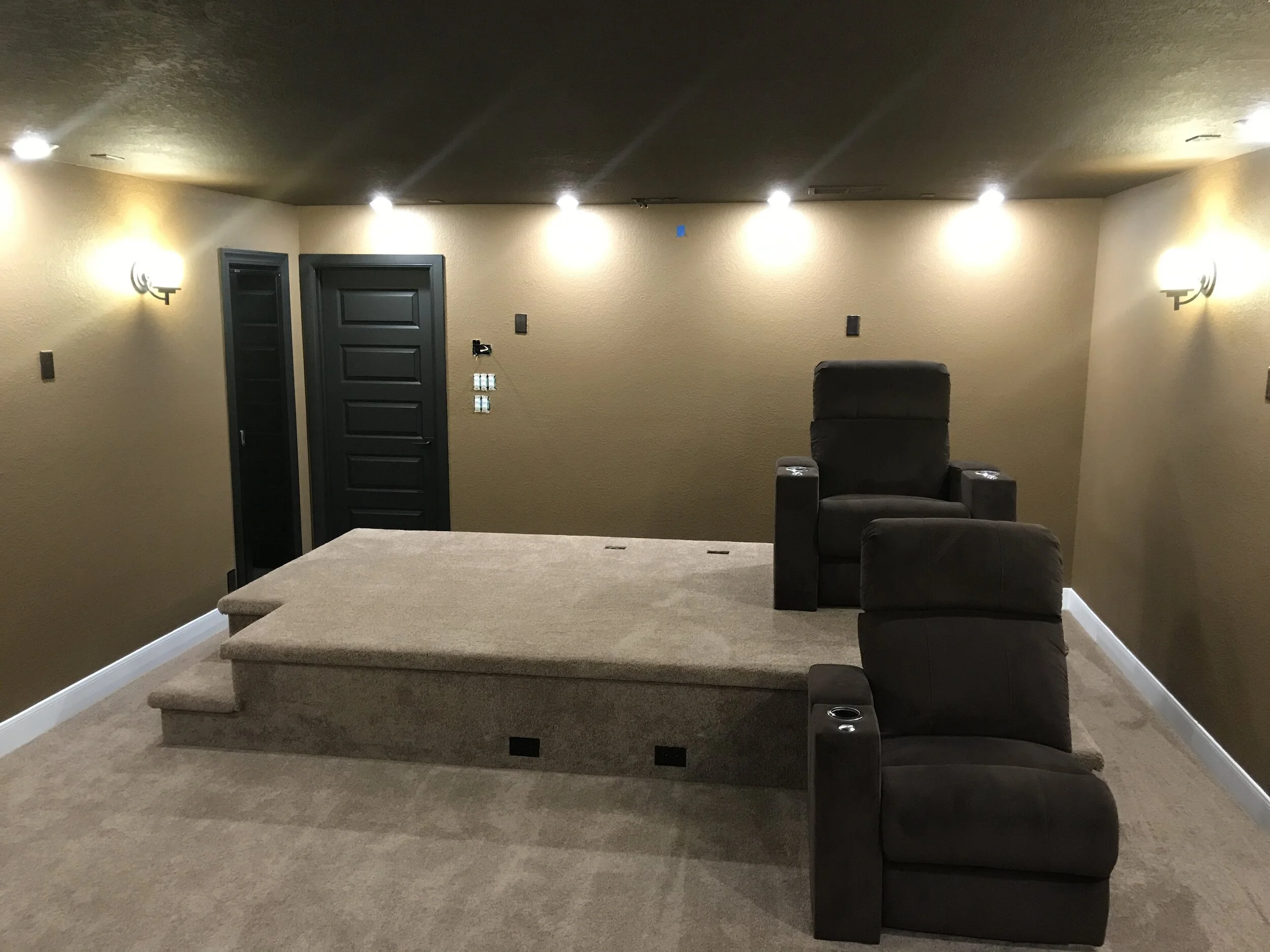 Tarrus Baker - Riser Build with Electrical Outlets