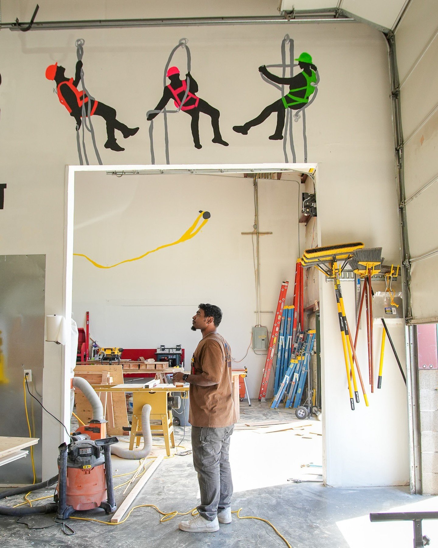 Thanks to the hard work of our current Cohort and the Fall Cohort before them, the Washington County Workshop for our Construction Pre-Apprenticeship Program has truly transformed. 

From framing and electrical work to the stunning murals painted by 