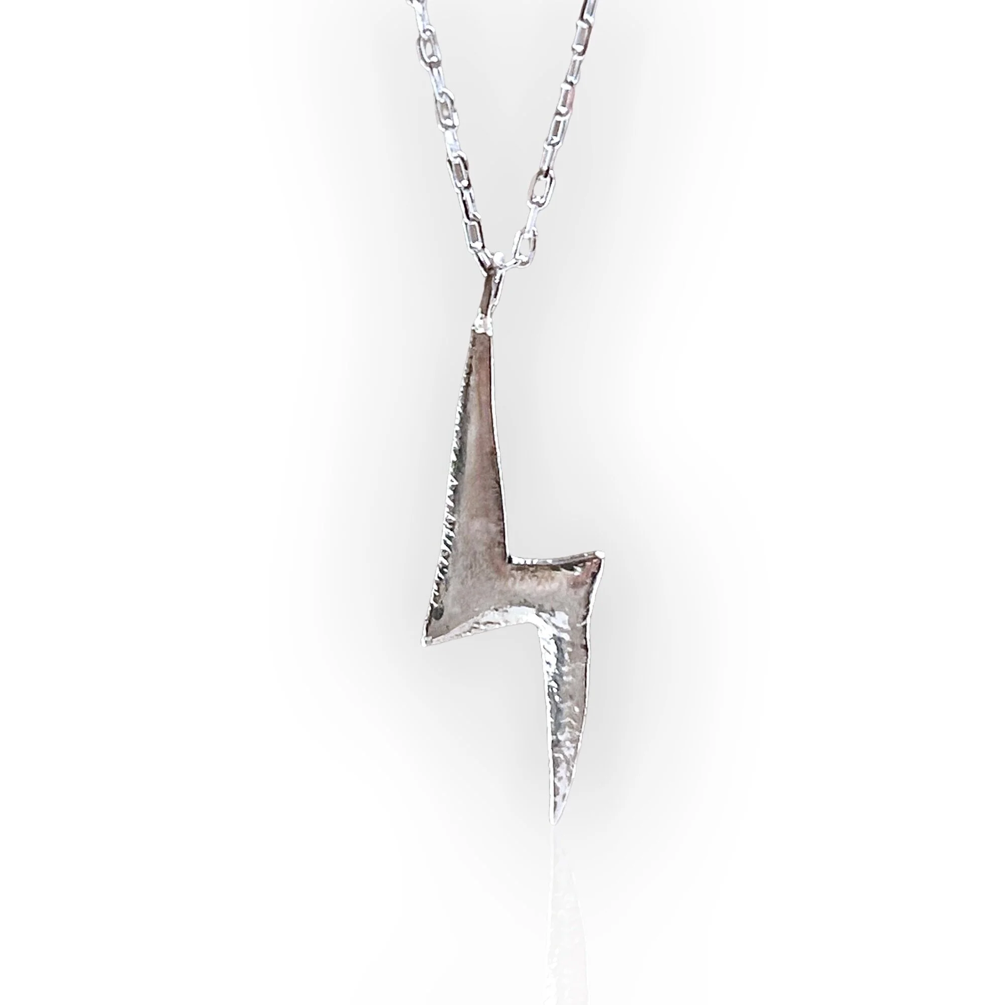 2F4E5605-0A42-4612-9E23-55B63BC62AD2