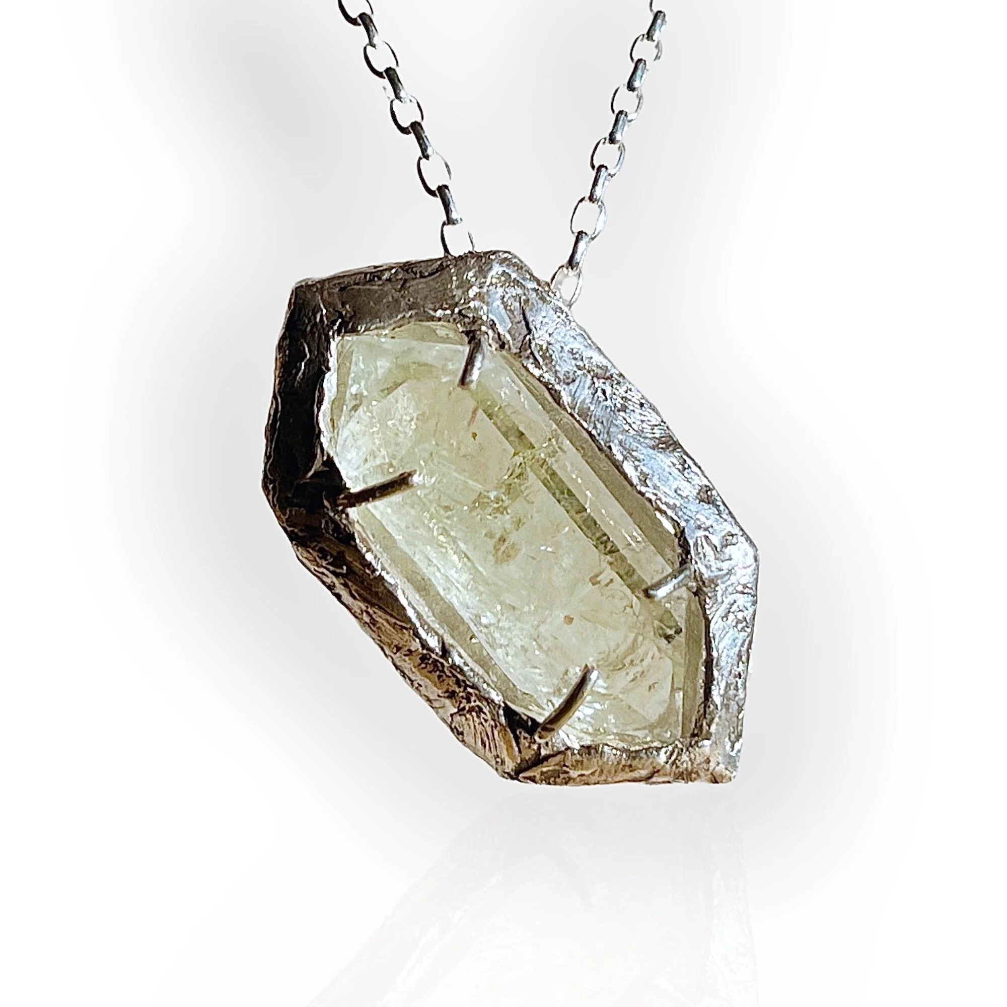 082E57E8-DAA7-4CFC-B651-328D8E66E867