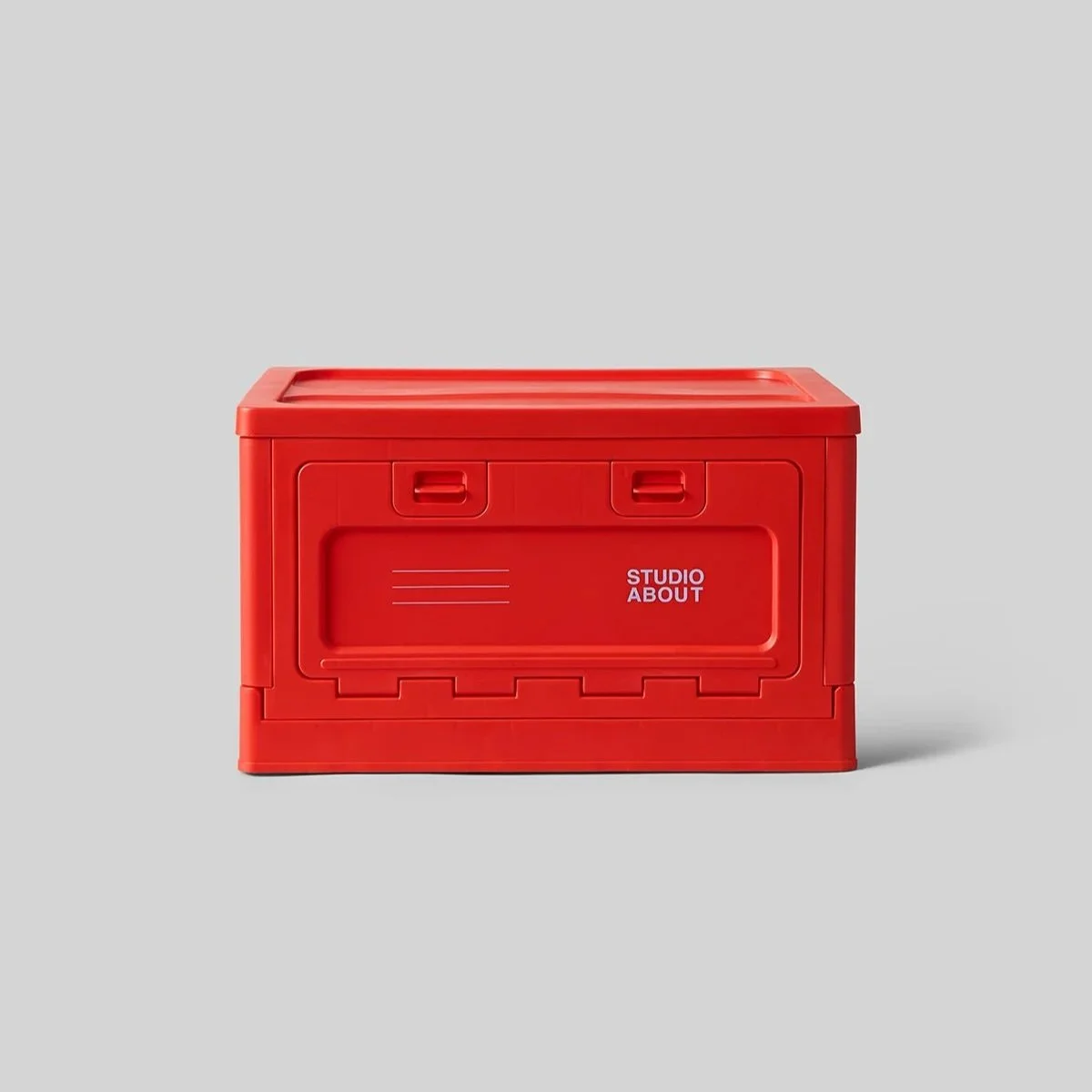 box-red-storage-small-studio-about (1).jpg