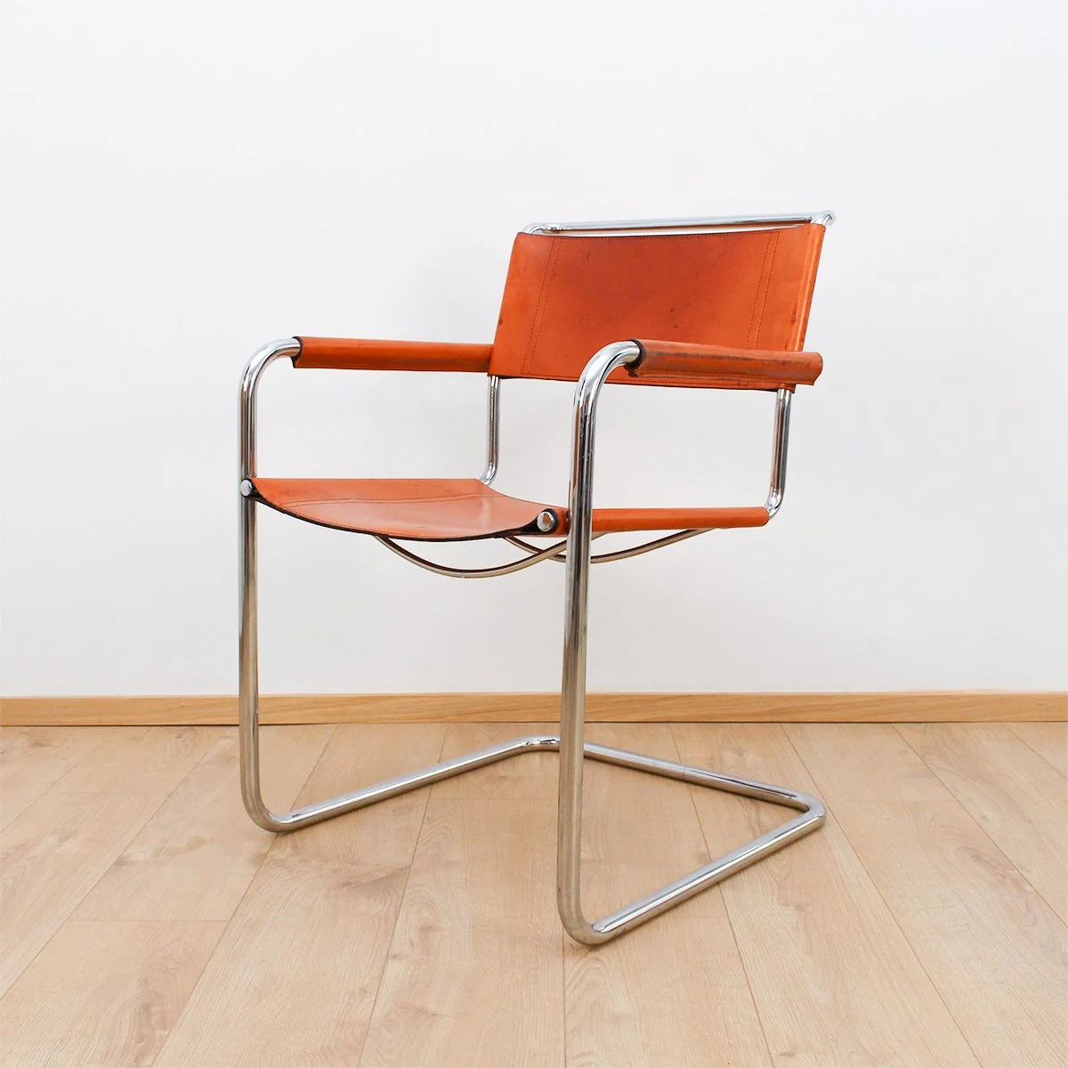 RESERVED | Freischwinger-Stuhl Chrom/Leder