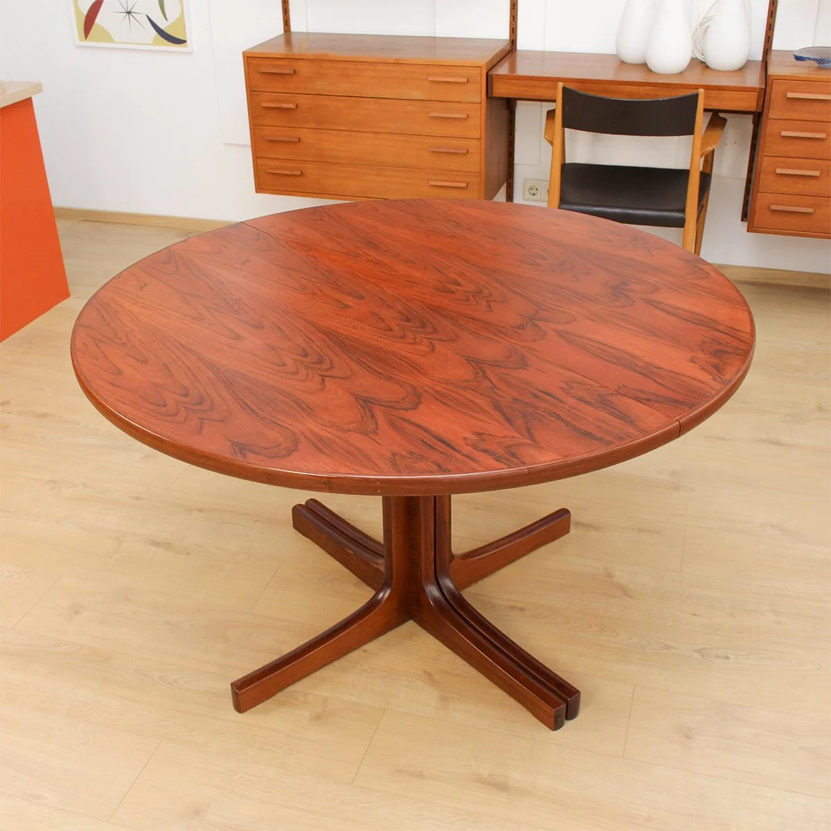 Esstisch von Karl Erik Ekselius