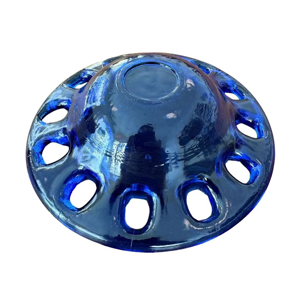 blaue kleine Schale Löcher_05.jpg