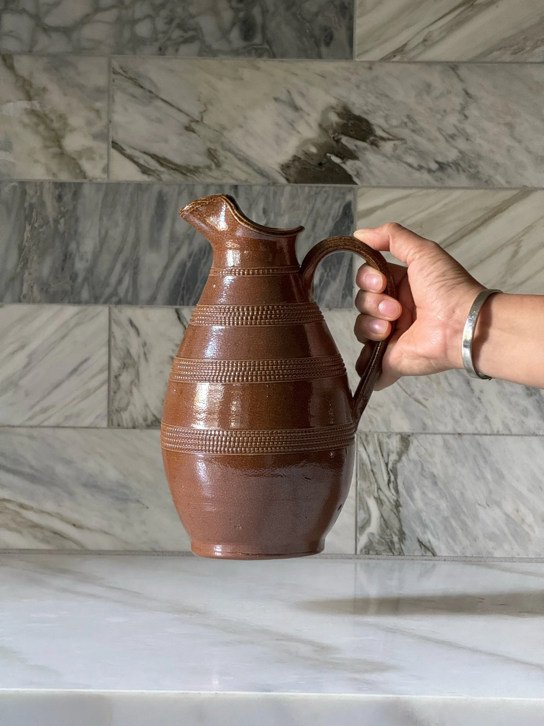 C27EA9F1-C45F-47D9-83F7-973BFAD4B7EA