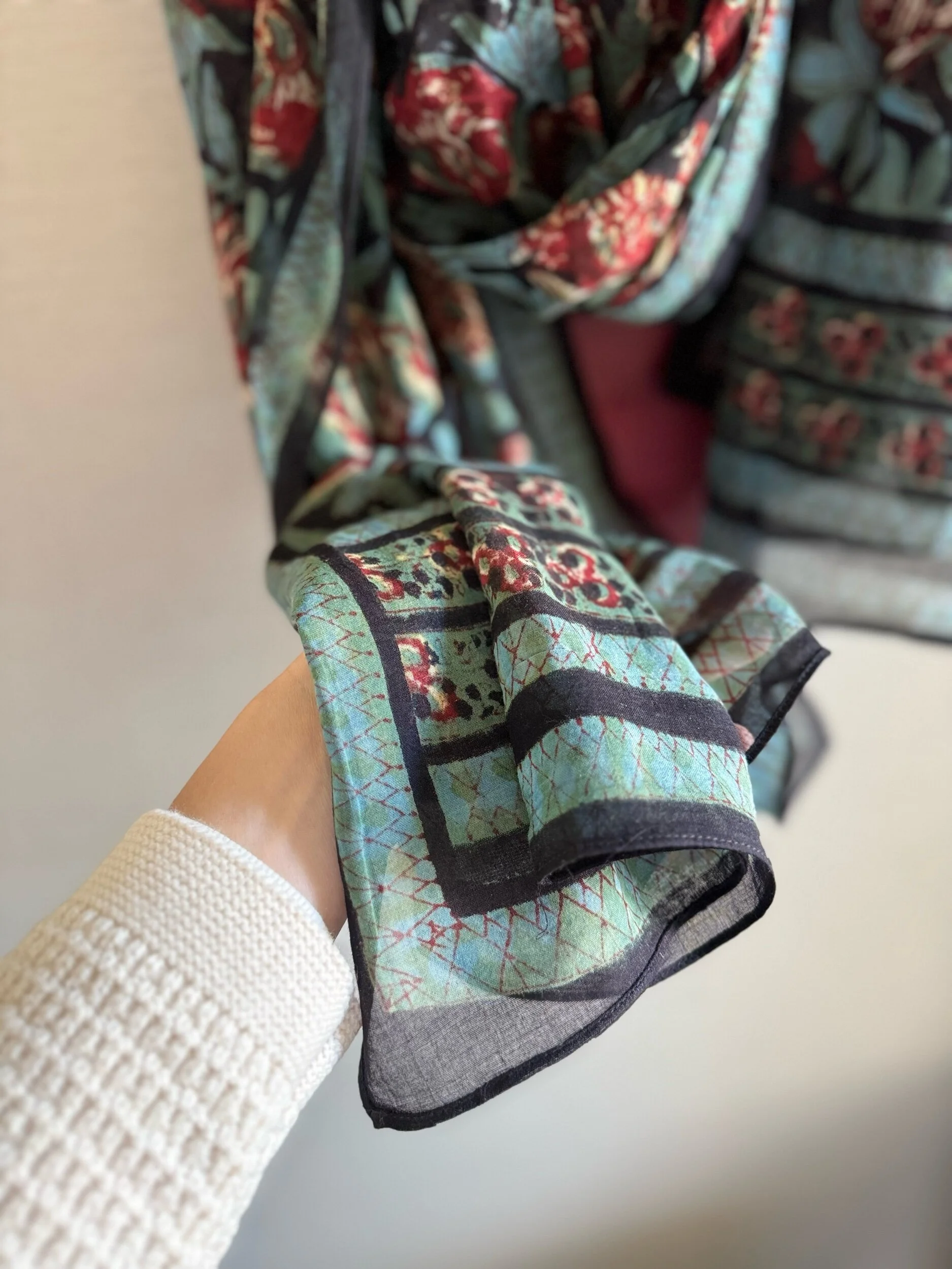 7403C0F4-CA78-464D-A374-C000D3BFD165