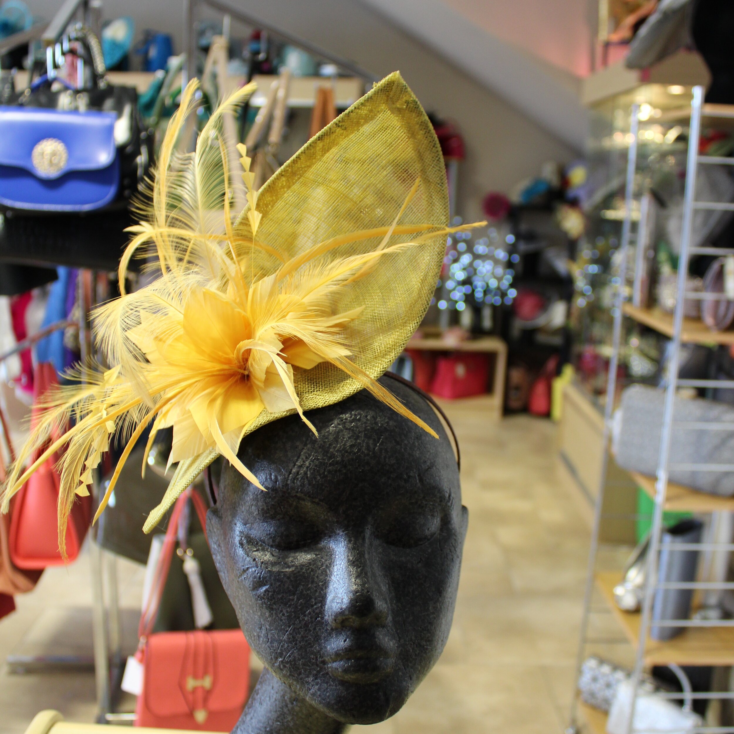Shaped fascinator