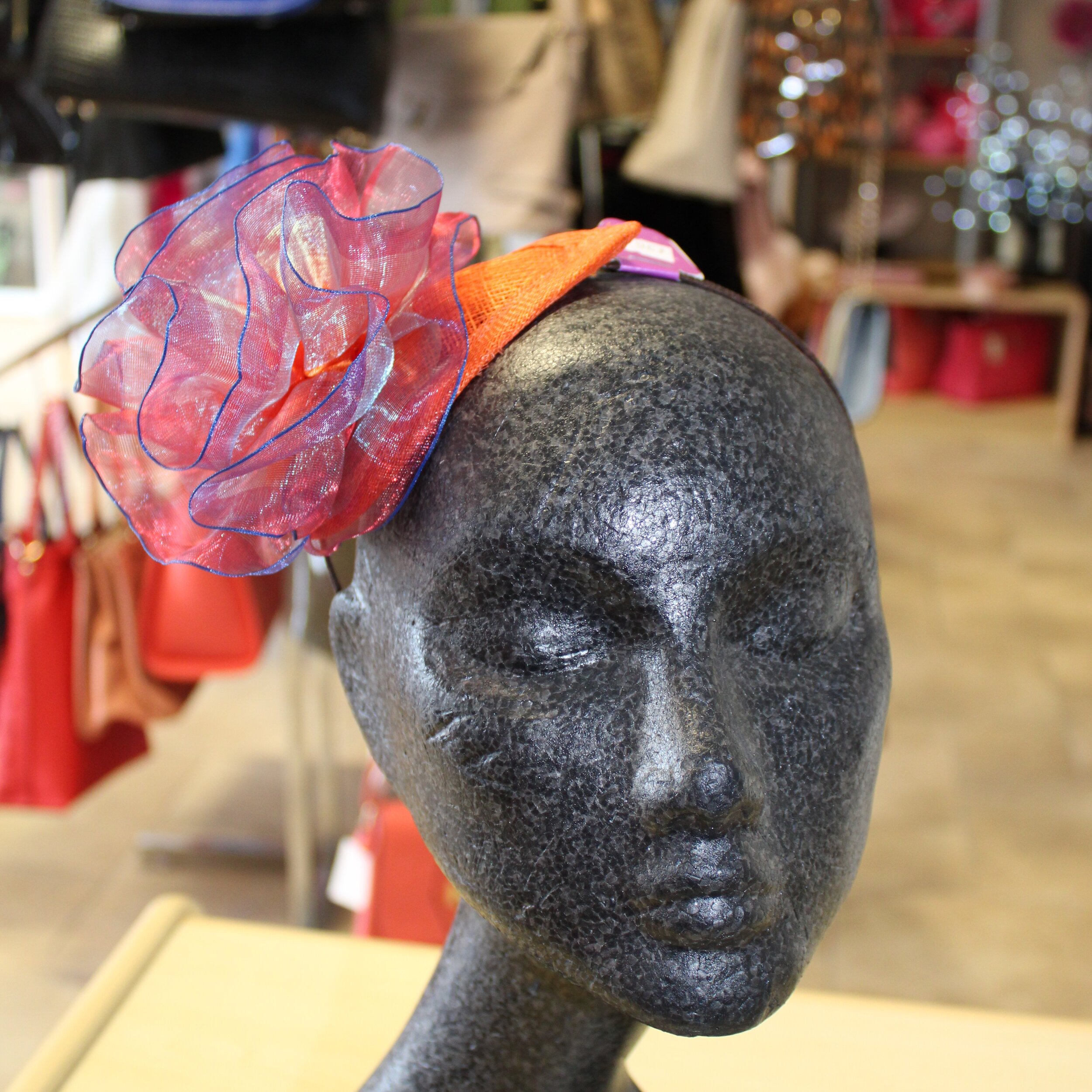 Shaped fascinator