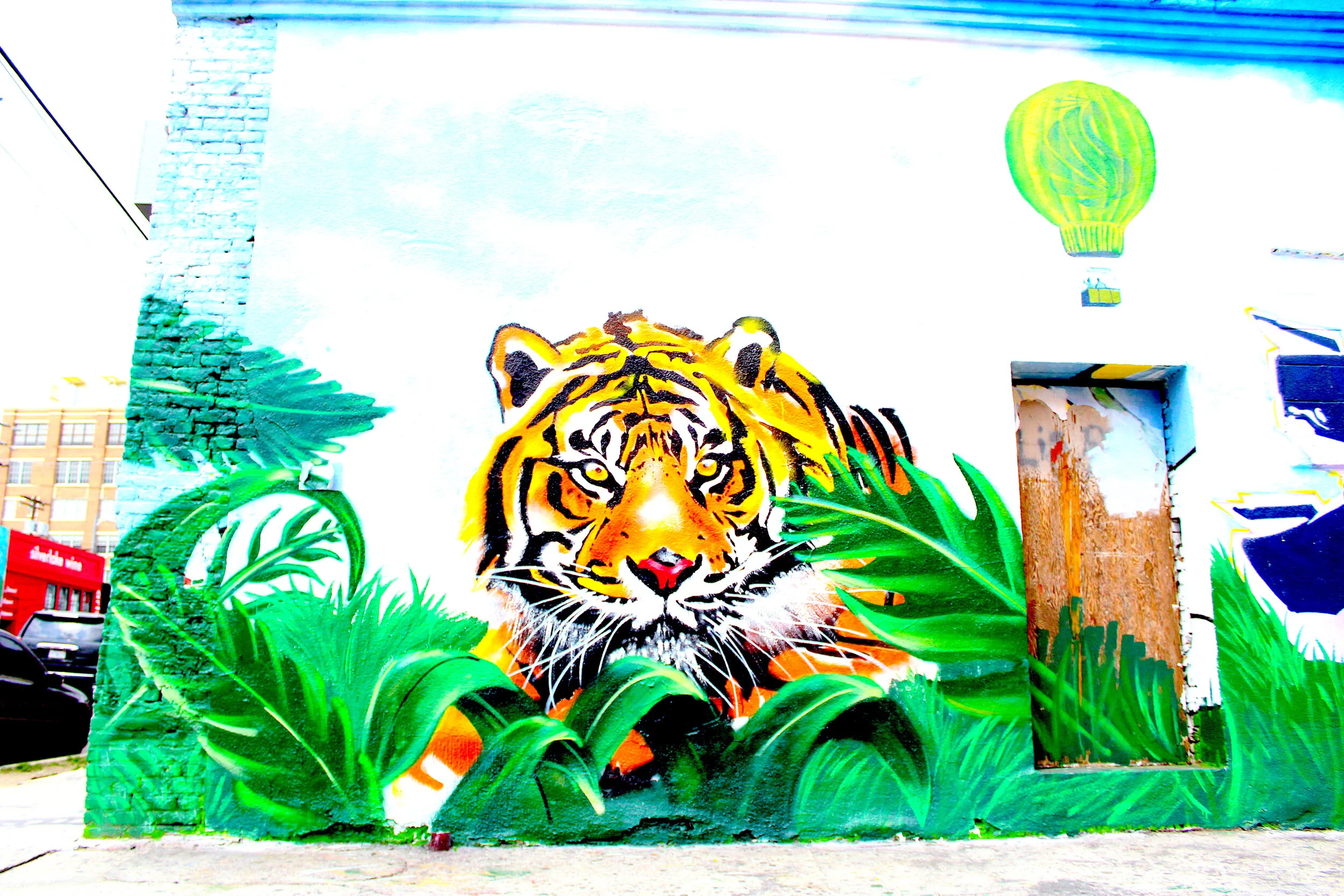 Bobby McGowan #photographer #stuntdriver #videographer #saucedistrict #blogger #fashion #bobbymcgowan street photography Jaded LA #jadedla #flowers #food