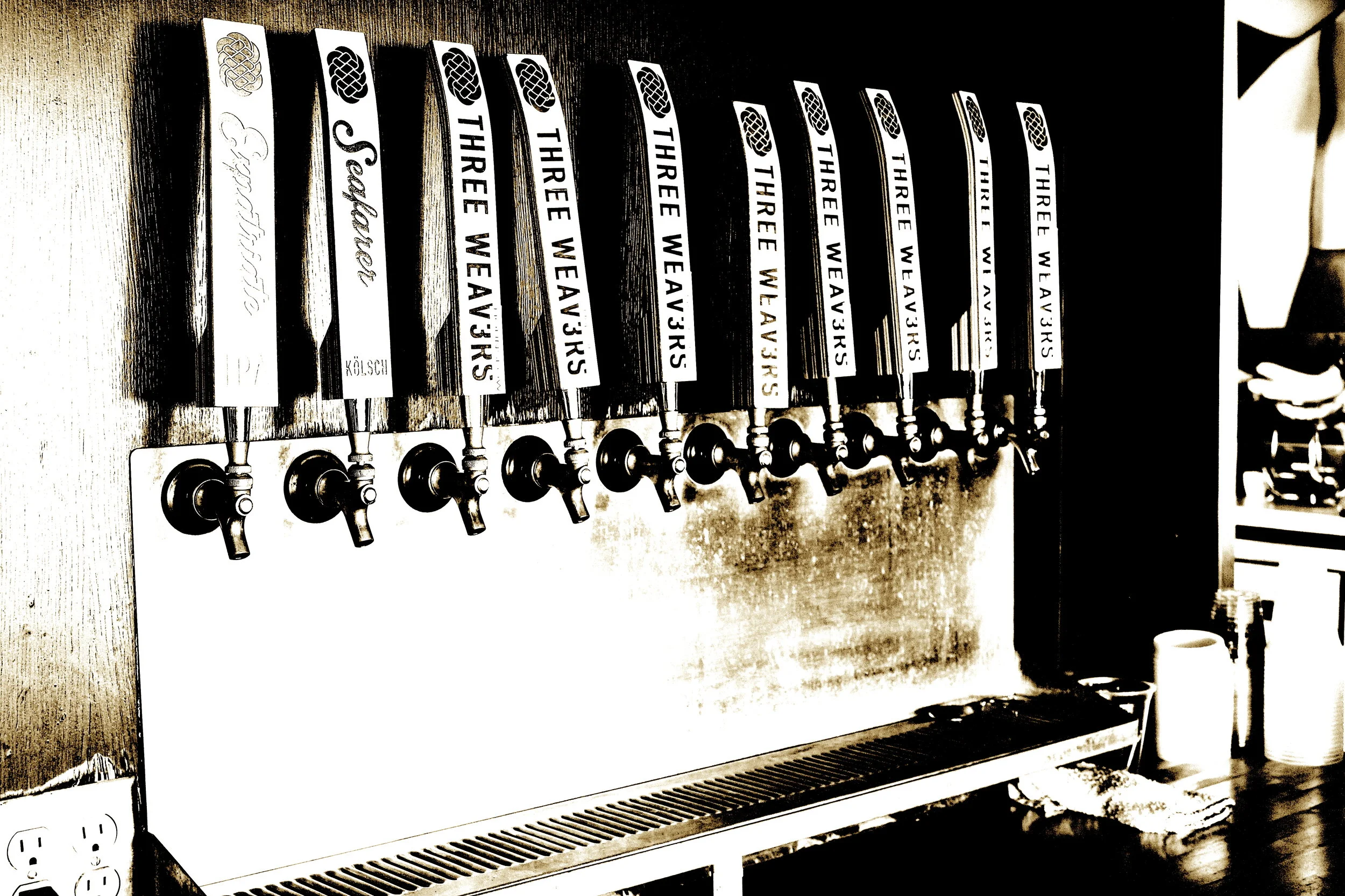 Bobby McGowan #photographer #stuntdriver #videographer #saucedistrict #blogger #fashion #bobbymcgowan street photography Jaded LA #jadedla #flowers #food #travel #perspectiveart