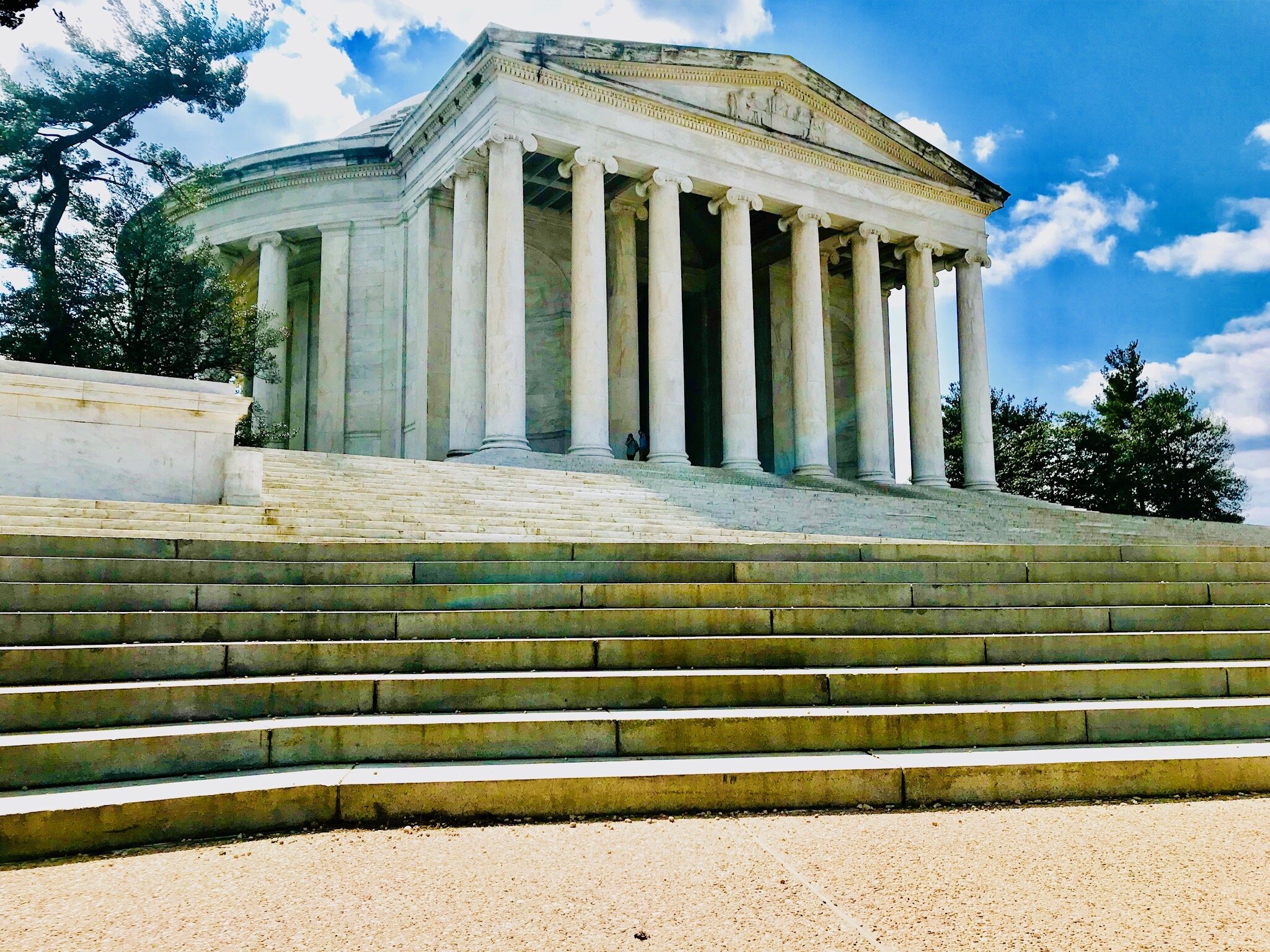 Bobby McGowan #photographer #stuntdriver #videographer #saucedistrict #blogger #fashion #bobbymcgowan street photography Jaded LA #jadedla #flowers #food #travel