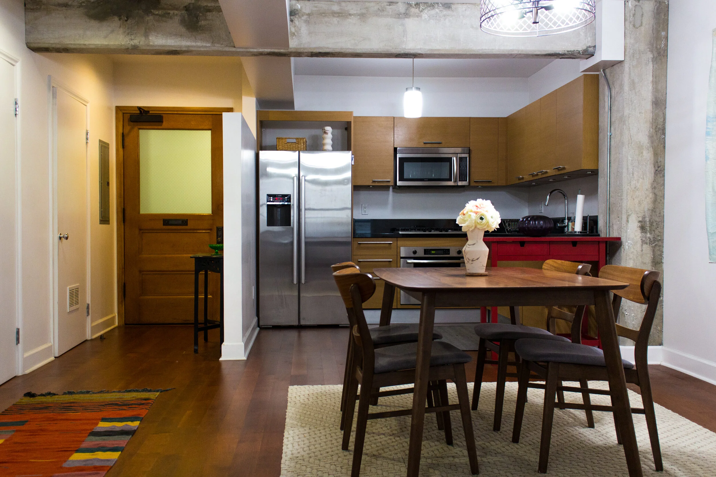 Bobby McGowan #photographer #stuntdriver #videographer #saucedistrict #blogger #fashion #bobbymcgowan street photography Jaded LA #jadedla #flowers #food #travel #perspectiveart