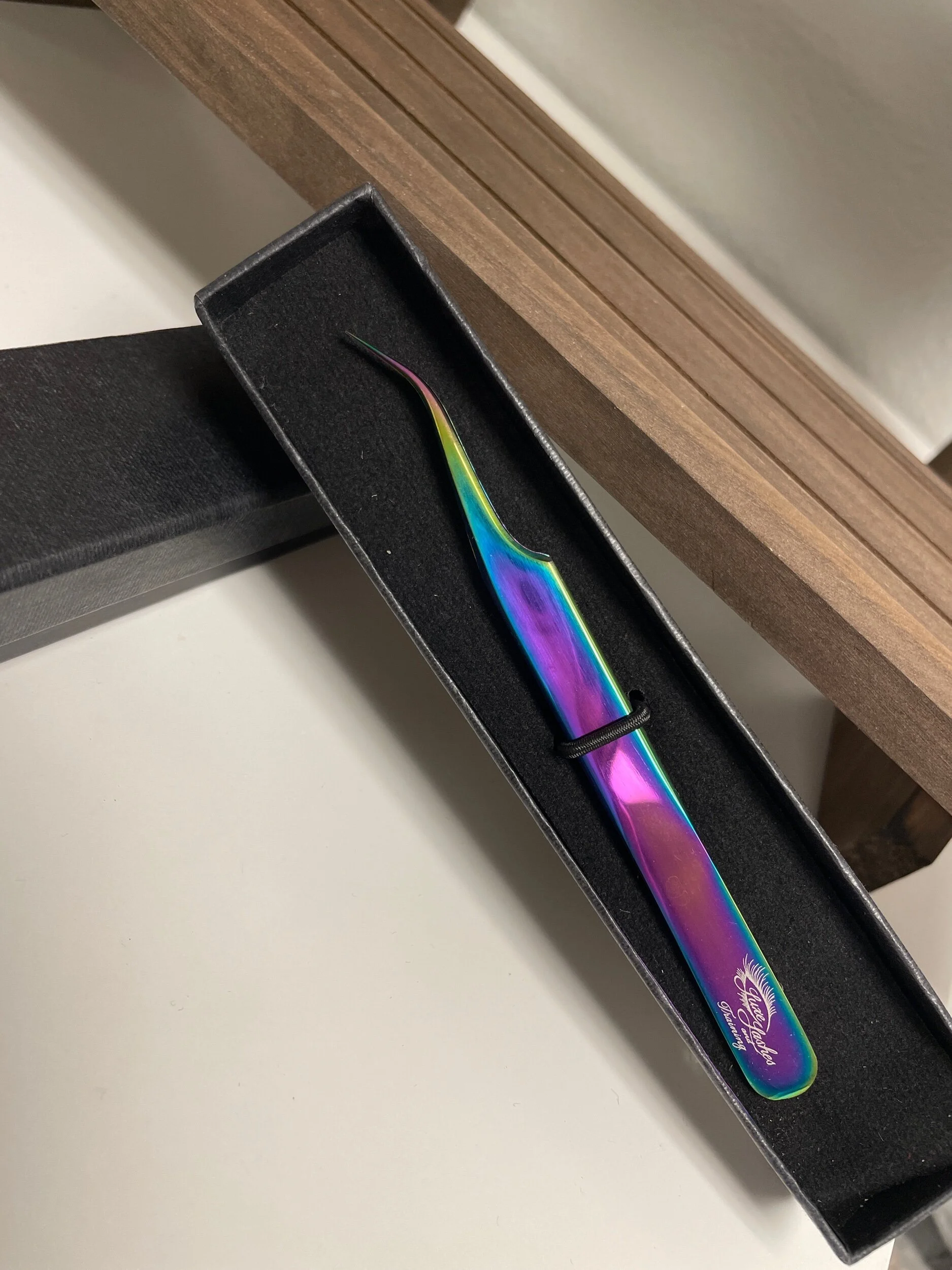 0CAF0E72-7B20-40EA-9FB5-017F16333D79