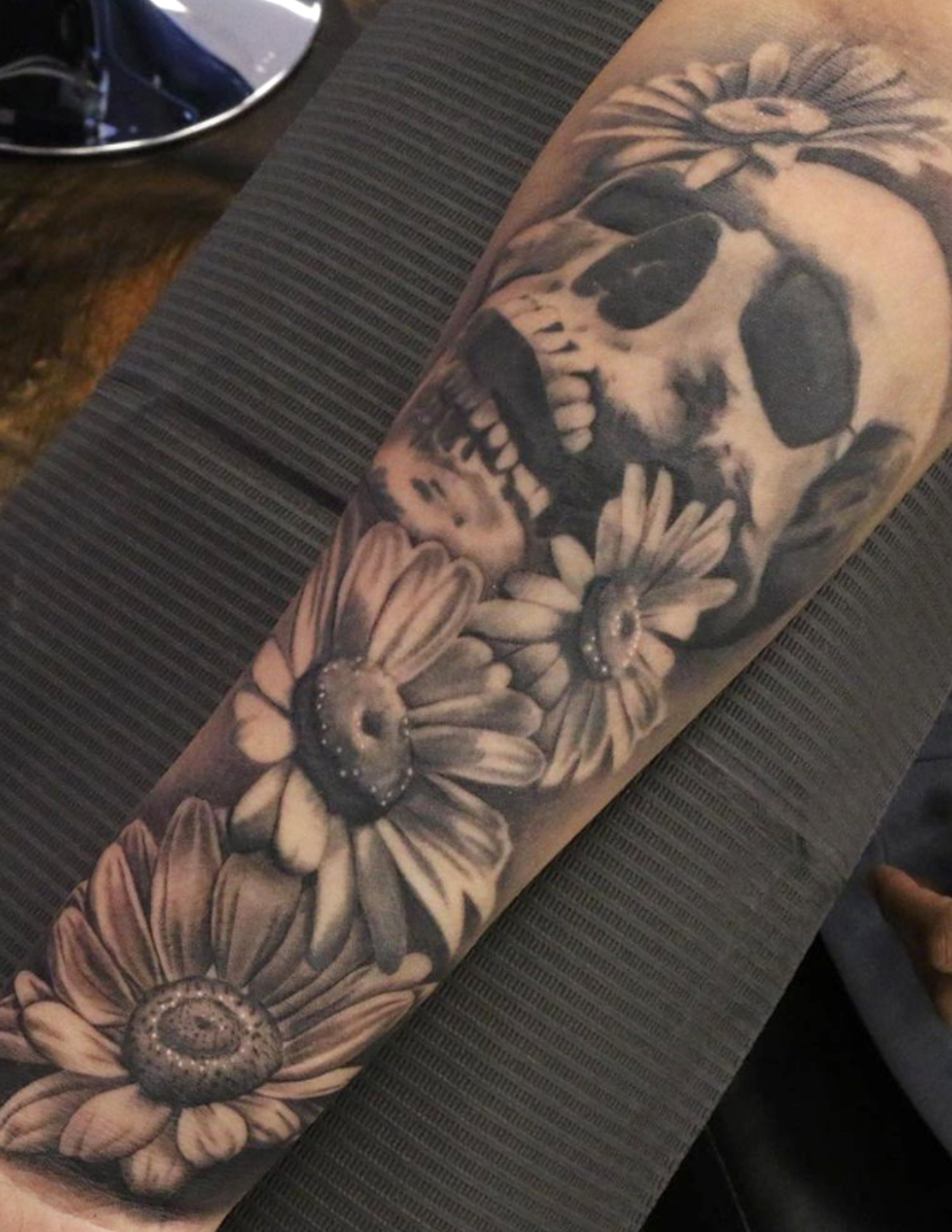 skull_floral_01.jpg