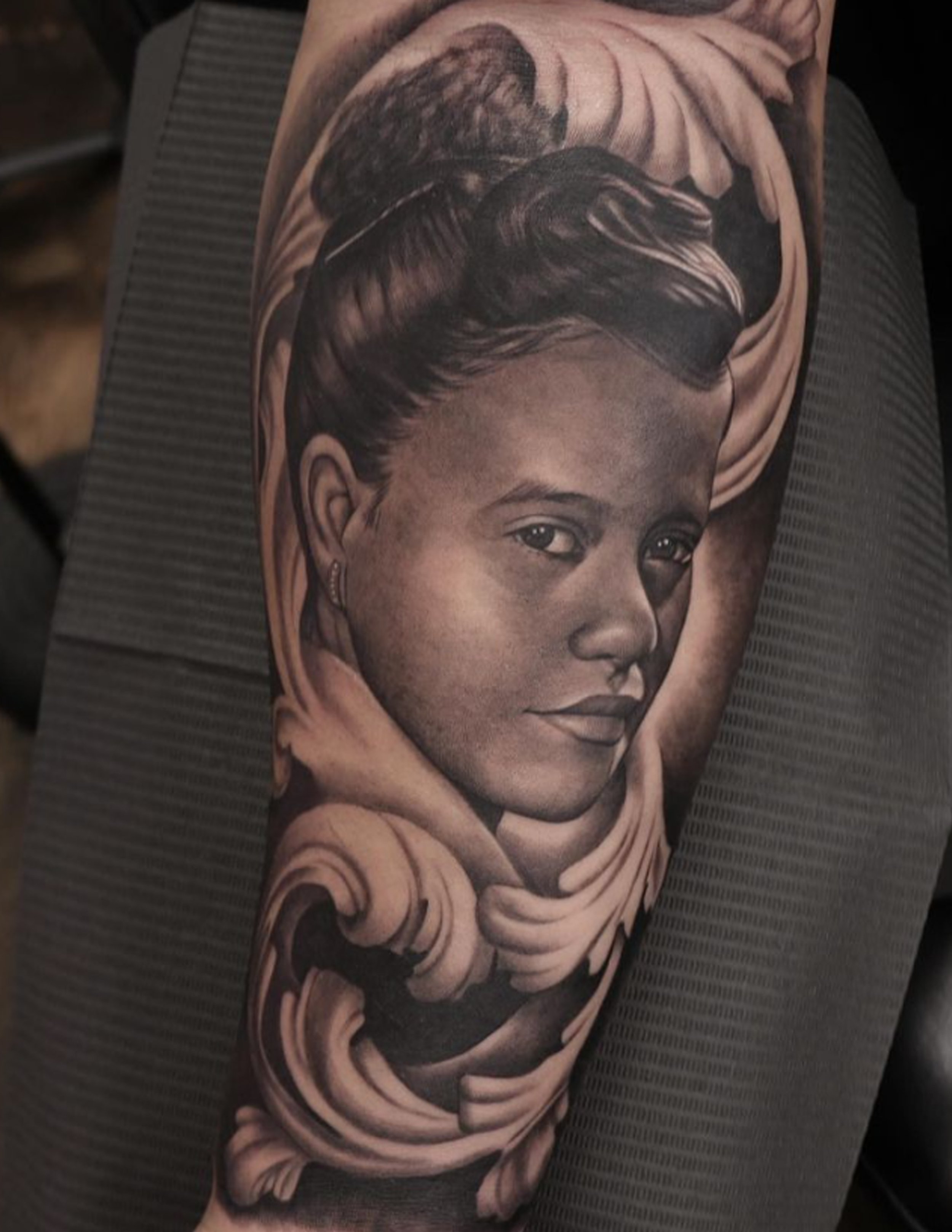 portrait_03.jpg