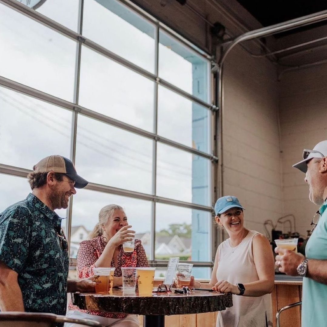 Cheers to the weekend 🍻

What are you doing this weekend in The Heart of Norcross? 

#heartofnorcross #weekend #happyweekend #cheers #lodal #shopping #localshopping #breweries #restaurants #eatlocal