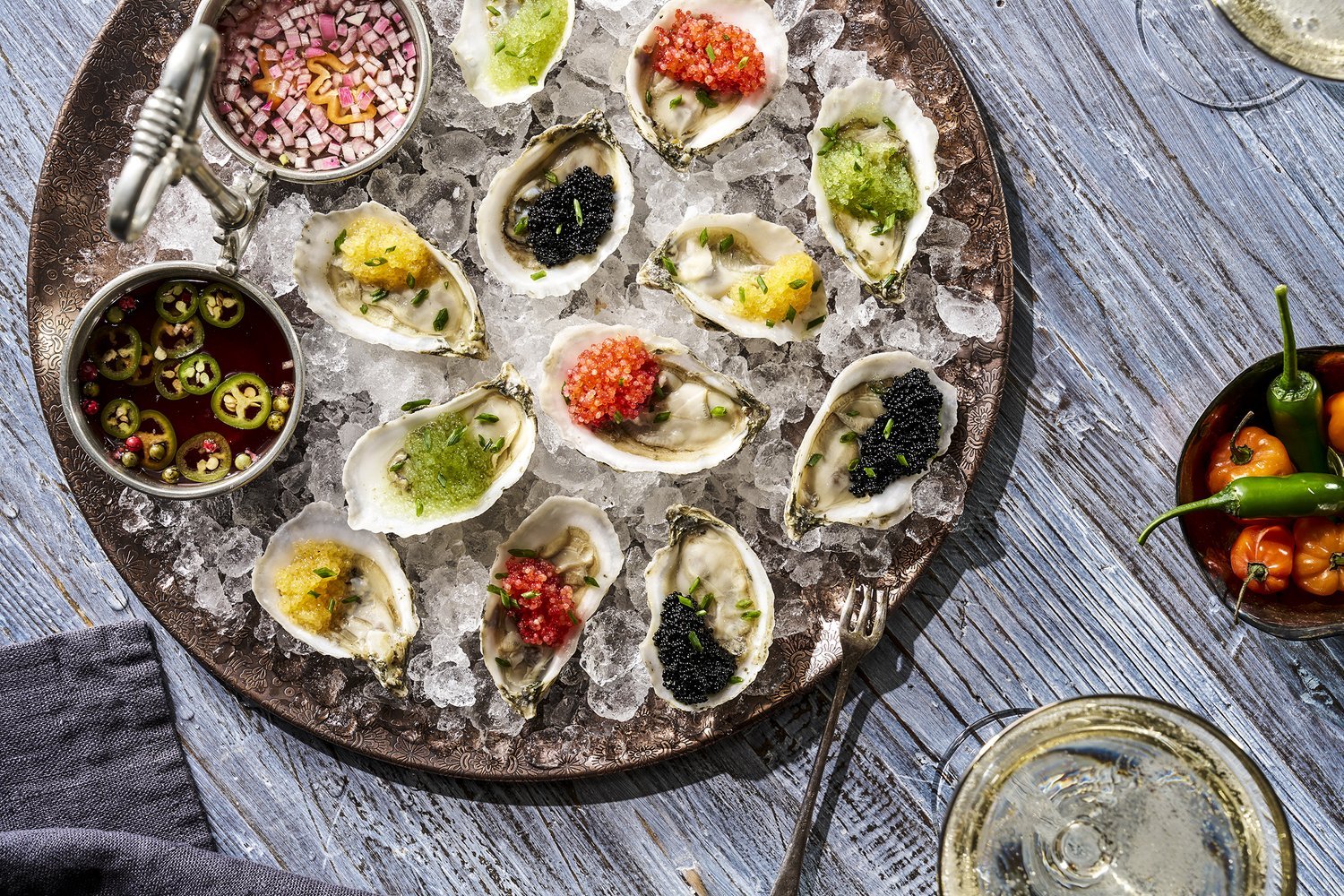 Oysters_With_Roe_Colored_V1-1.jpg