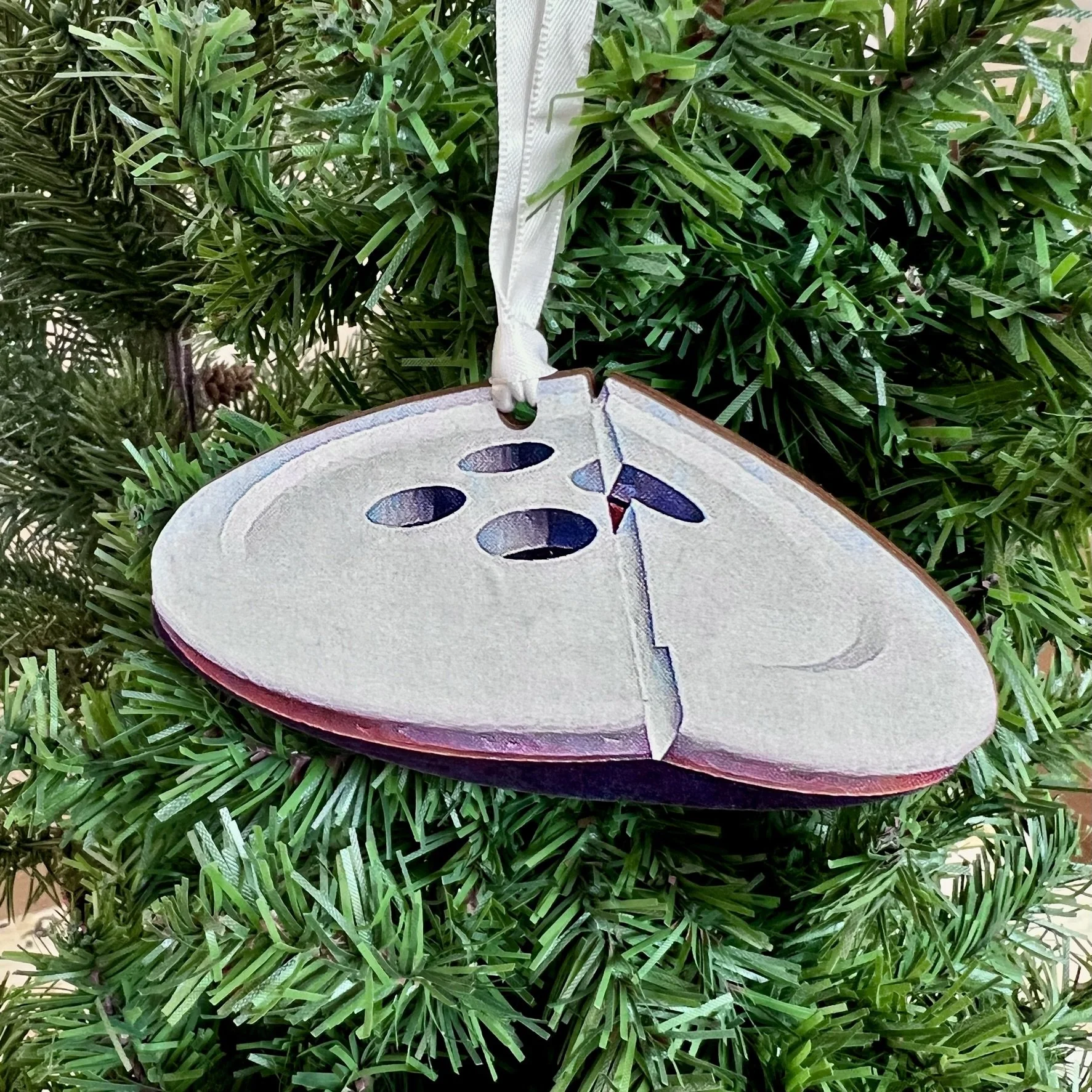 UPenn Button Jawnament Ornament