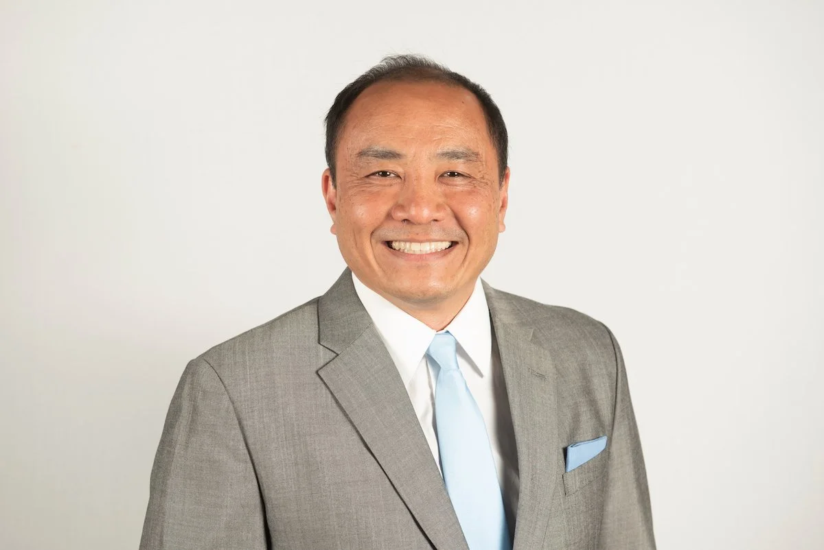 The Dos and Don’ts of Getting a Professional Headshot: A Guide for Small Business Owners