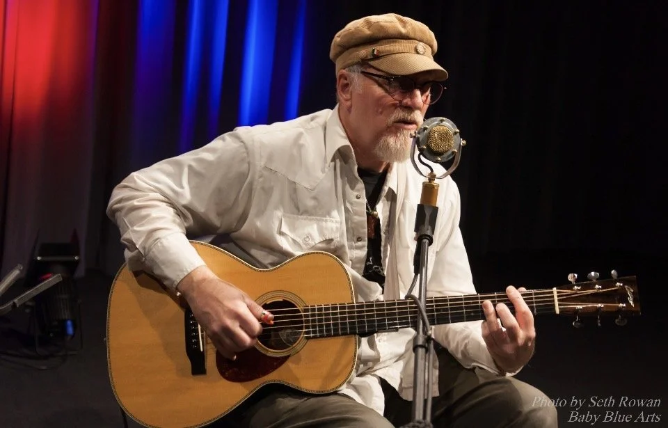 Charlie Roth in concert at Art In Motion