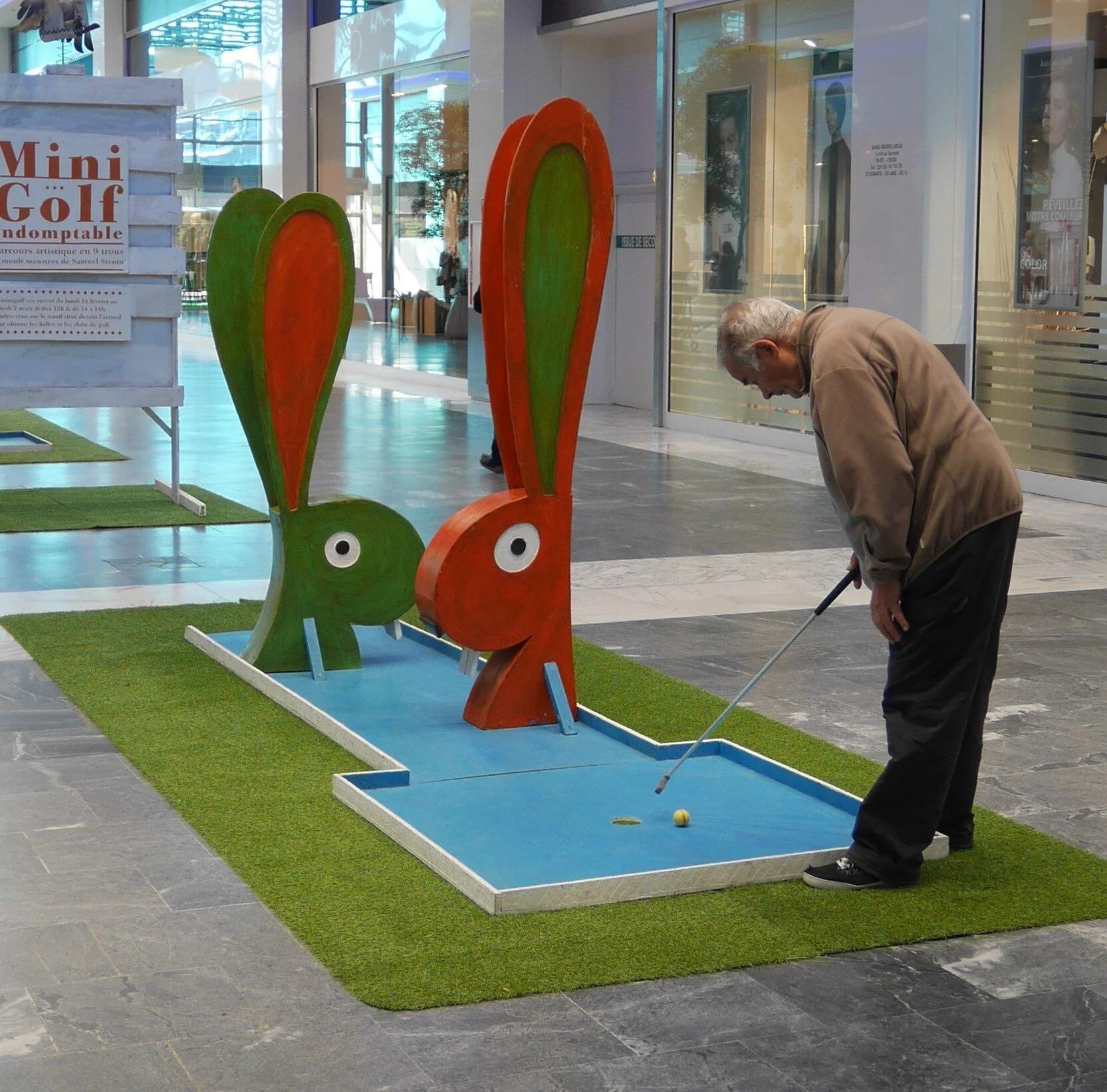 Animation de minigolf pour galeries commerçantes.