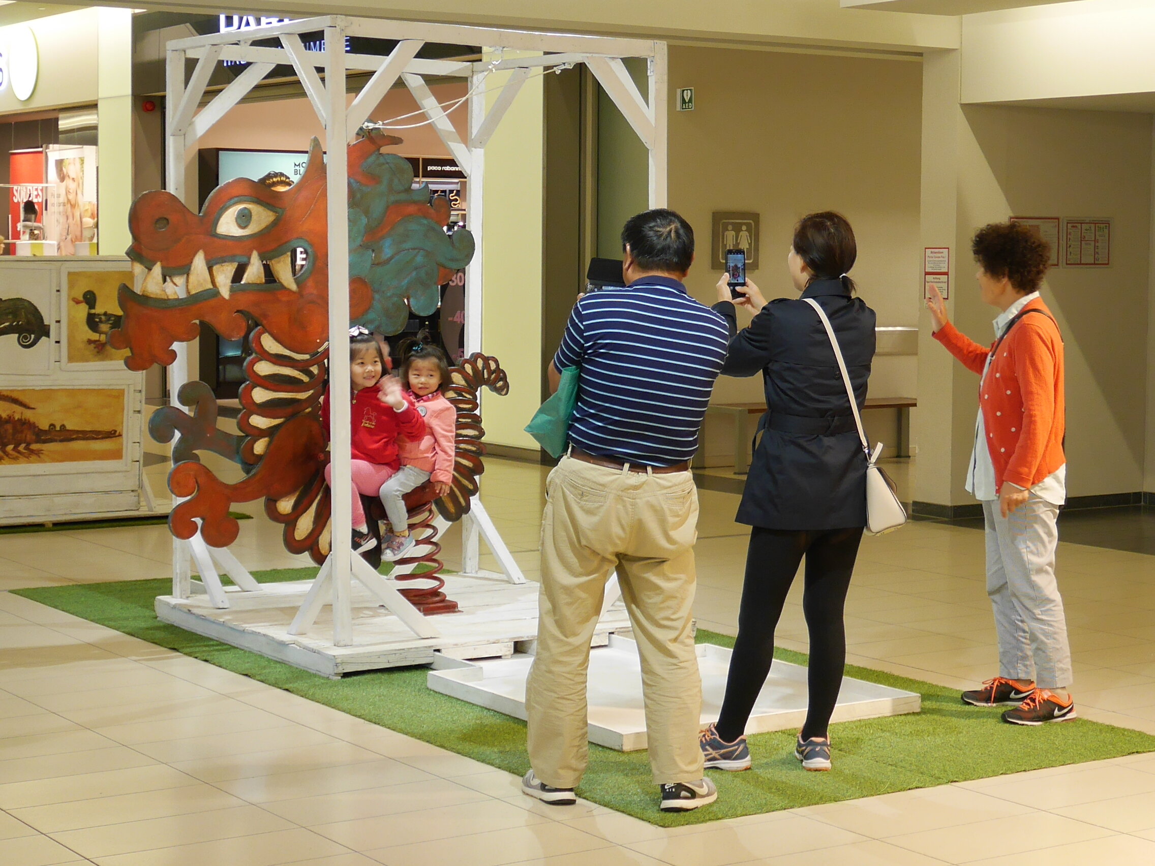 Animation de minigolf pour galeries commerçantes.