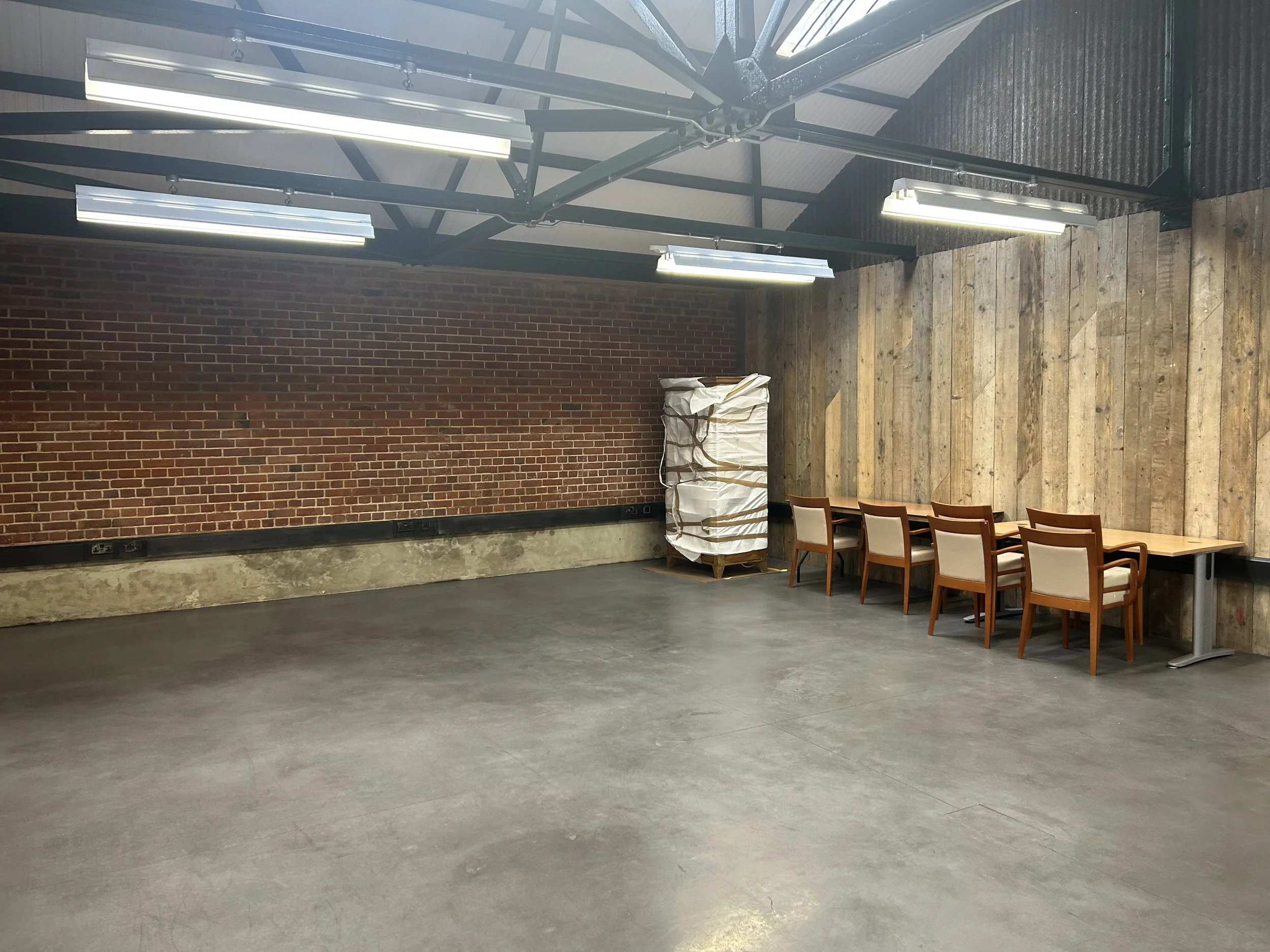 Gillette - Costume 5.jpeg