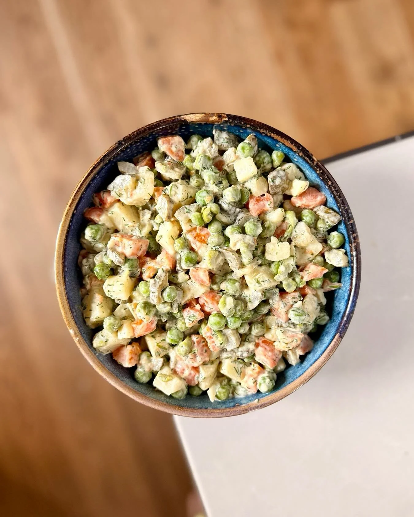 KŪČIŲ PATIEKALŲ KURSAS jau pasiekiamas prenumeratoriams! 🎄✨

Jame rasite pasiruo&scaron;imo i&scaron; anksto žingsnius ir &scaron;iuos receptus:

✨ Sveikesnės te&scaron;los pyragėliai su dviems skirtingais įdarais
✨Karamelizuotų svogūnų humusas
✨Gla