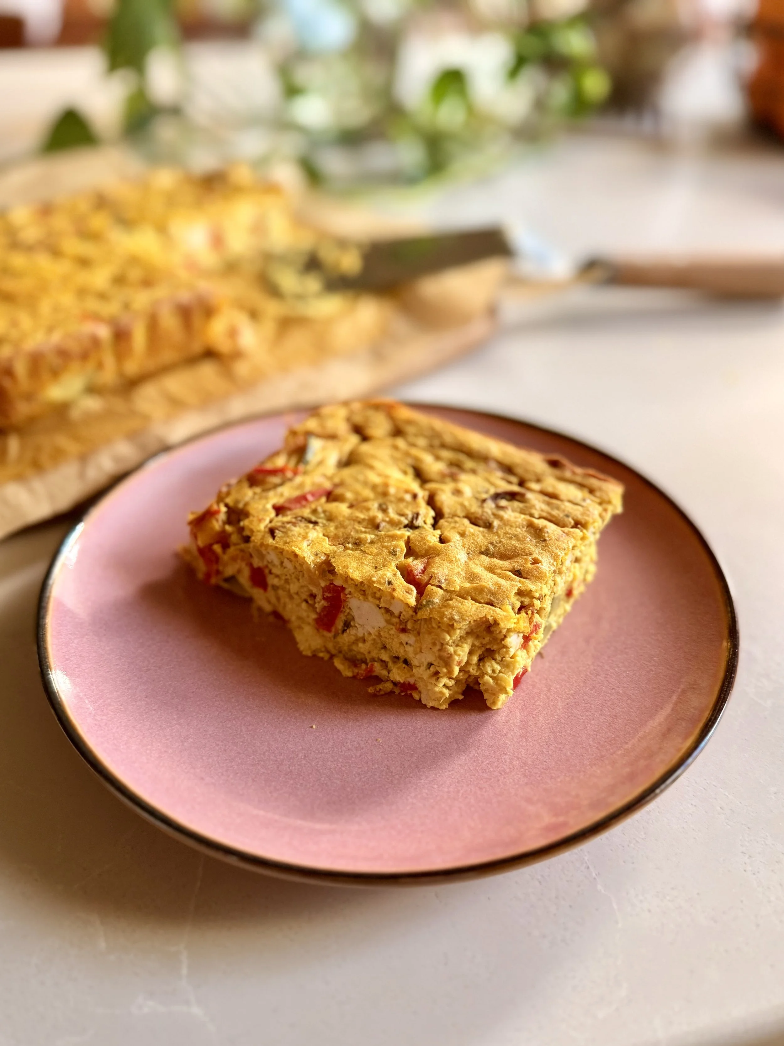 TOFU FRITTATA SU DARŽOVĖMIS