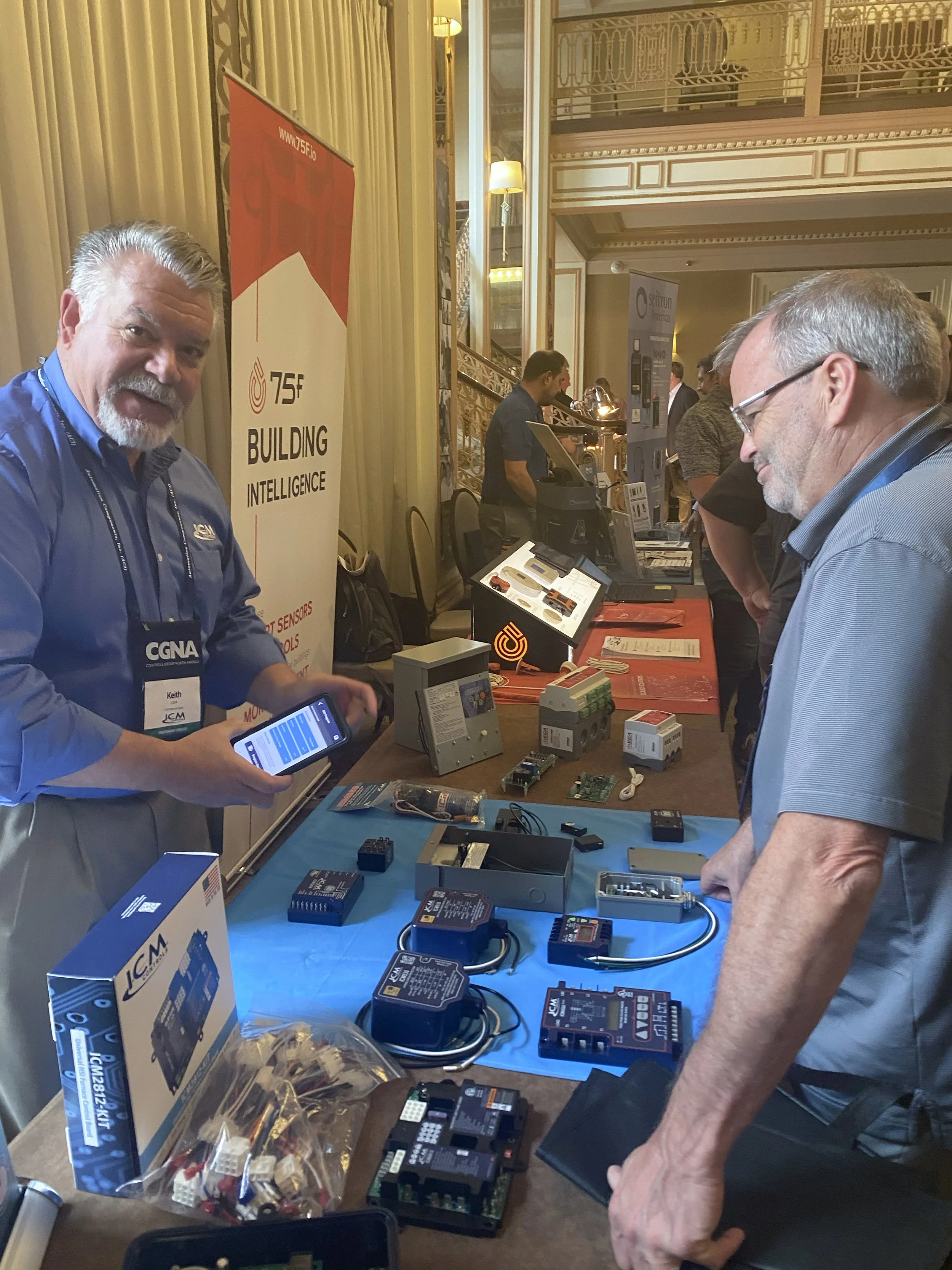 Keith Clark Paul Burke Trade Show2.jpg