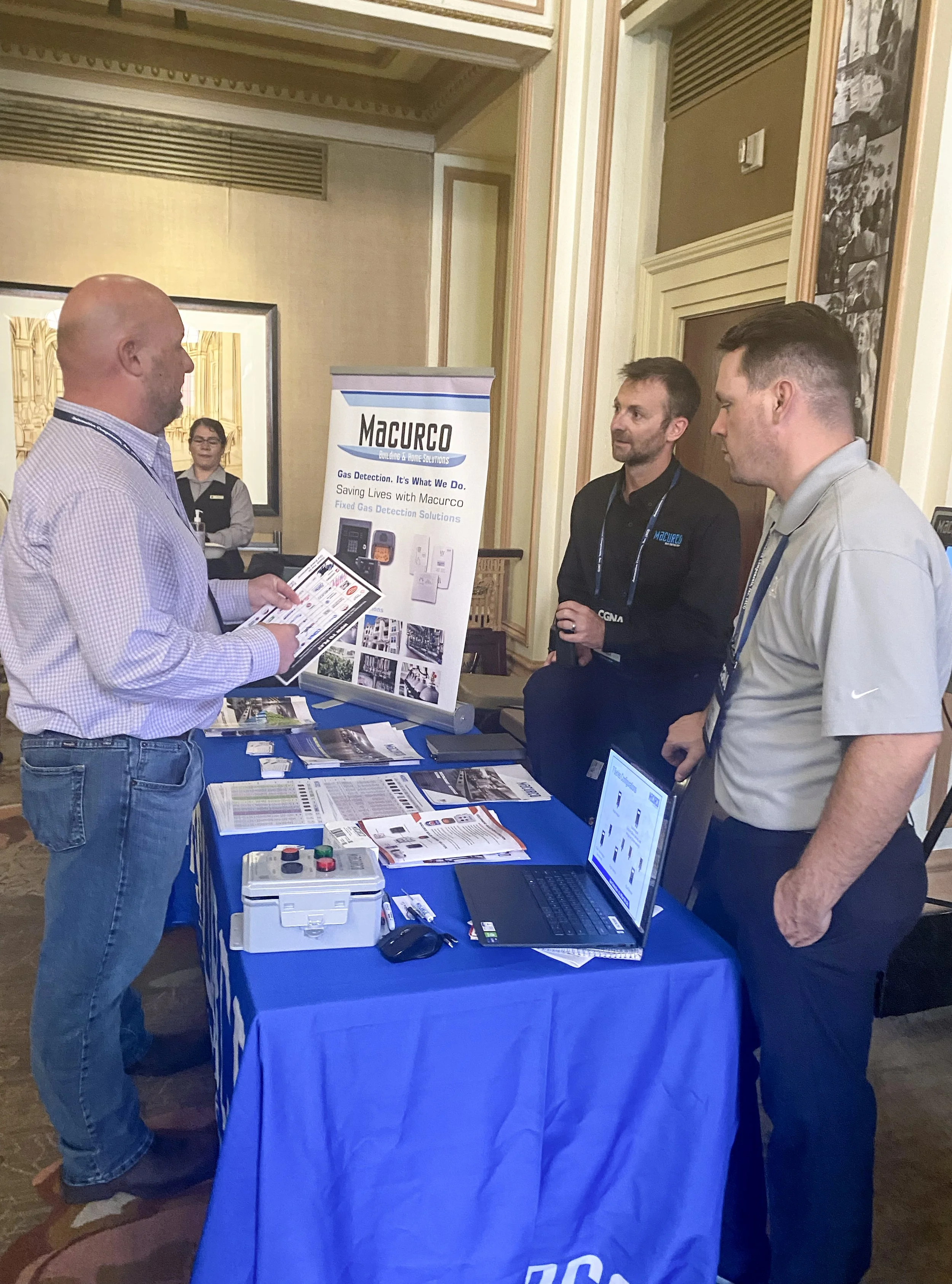 Macurco Mike Long Tempaco.jpg