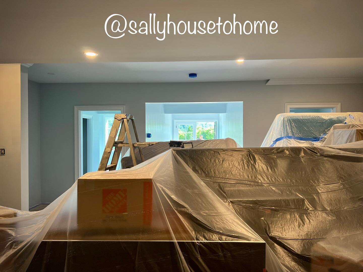 Renovation, like change, is hard in the beginning, messy in the middle and gorgeous in the end. 

@sallyhousetohome was prepared for the hard, is managing the mess, with steadfast confidence in the gorgeous finale.

#renovation 
#design
#peaceofmind 