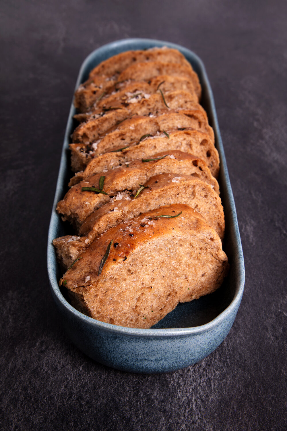 WEB-Image-Sliced-GarlicFoccacia.jpg