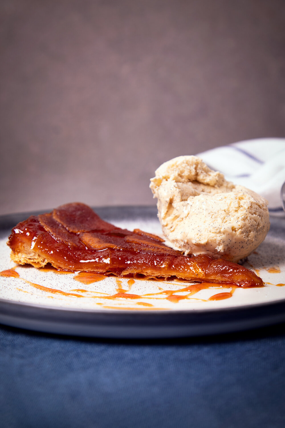 WEB-ImageCloseup-TarteTatin.jpg