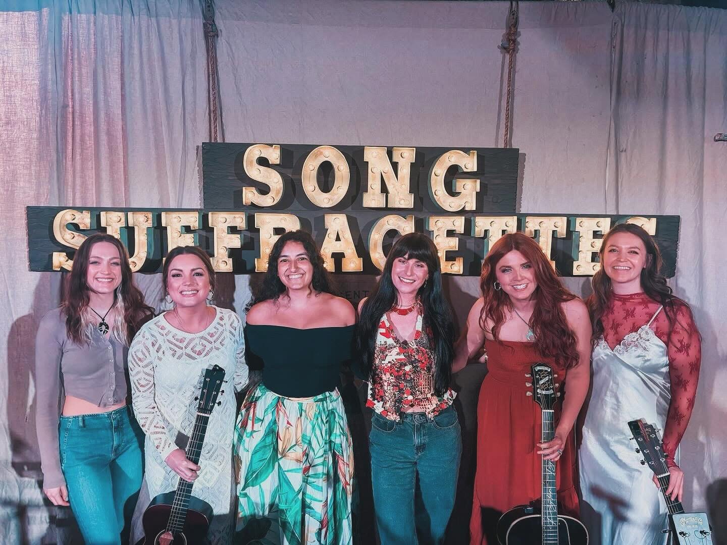 So blessed to get to share the stage with these talented gals last night! So fun! Thank you @listeningroomcafe and @songsuffragettes for having us! 🩵 #letthegirlsplay
