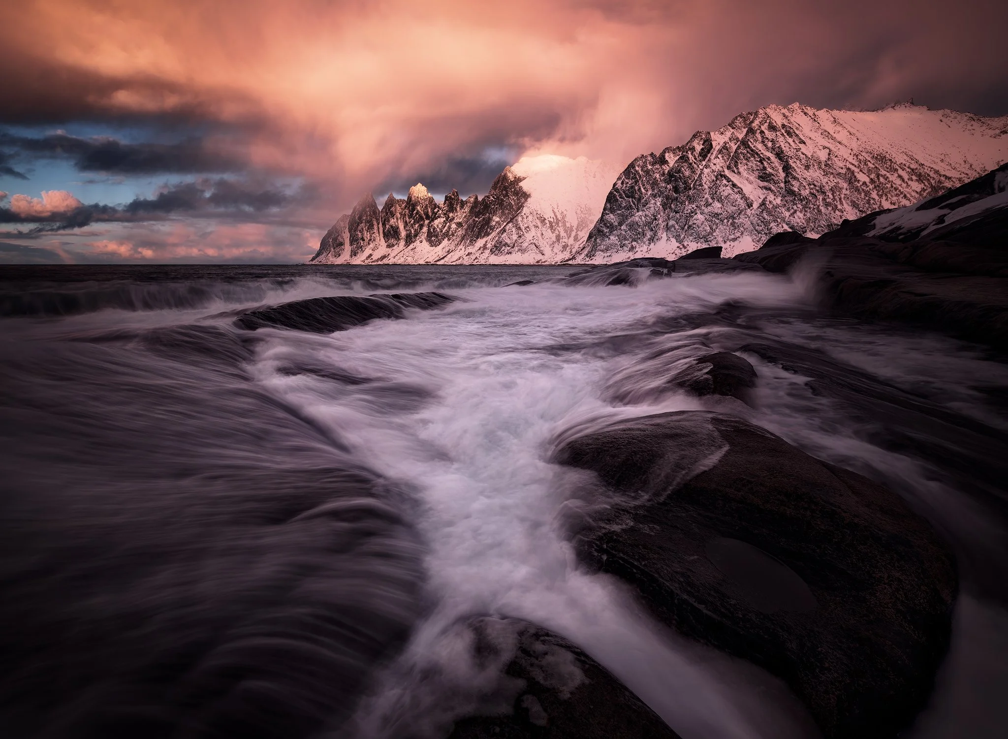 Tungeneset-Wide-Wavepool-sharpened.jpg