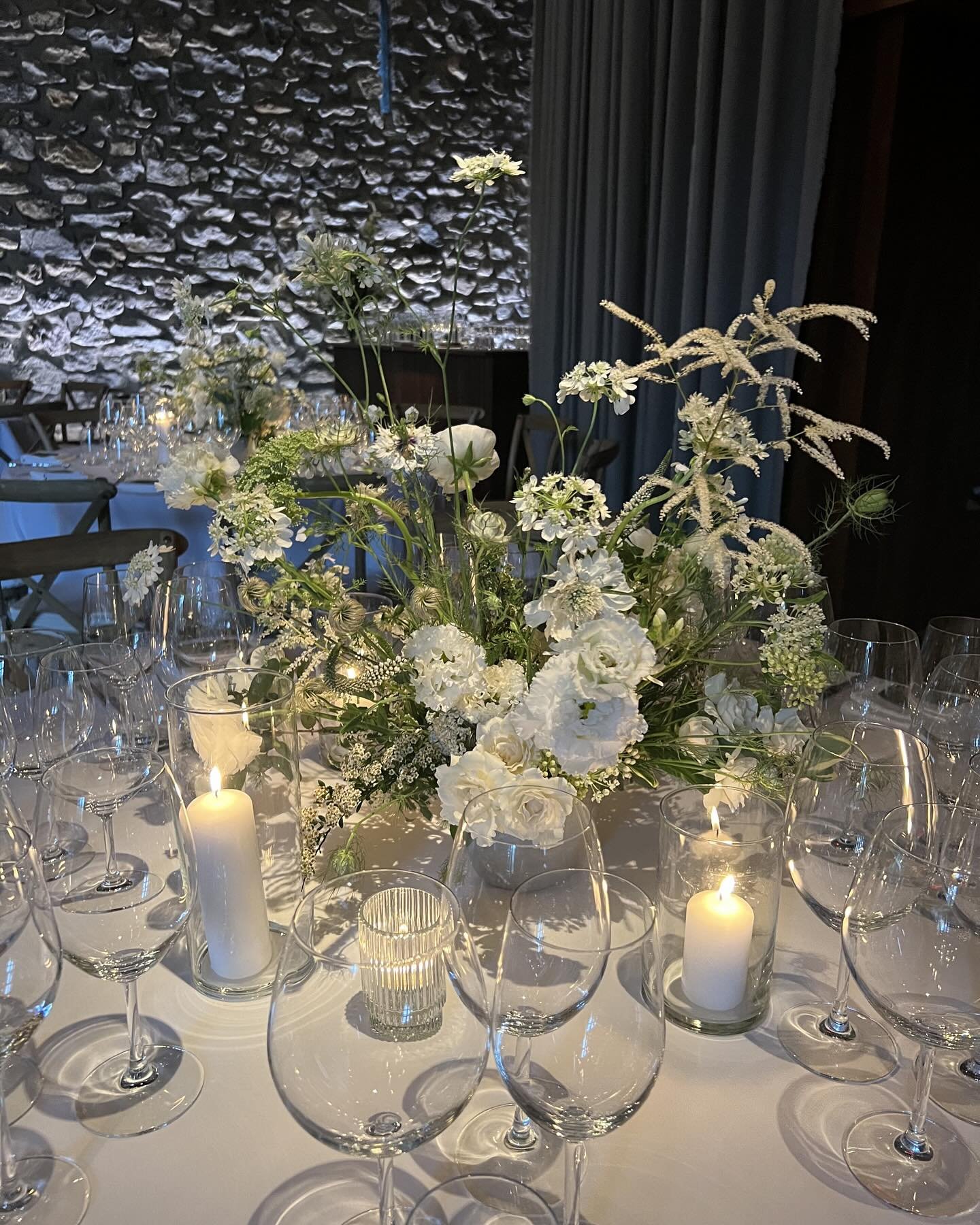 white summer wildflowers at @bluehillfarm 🤍